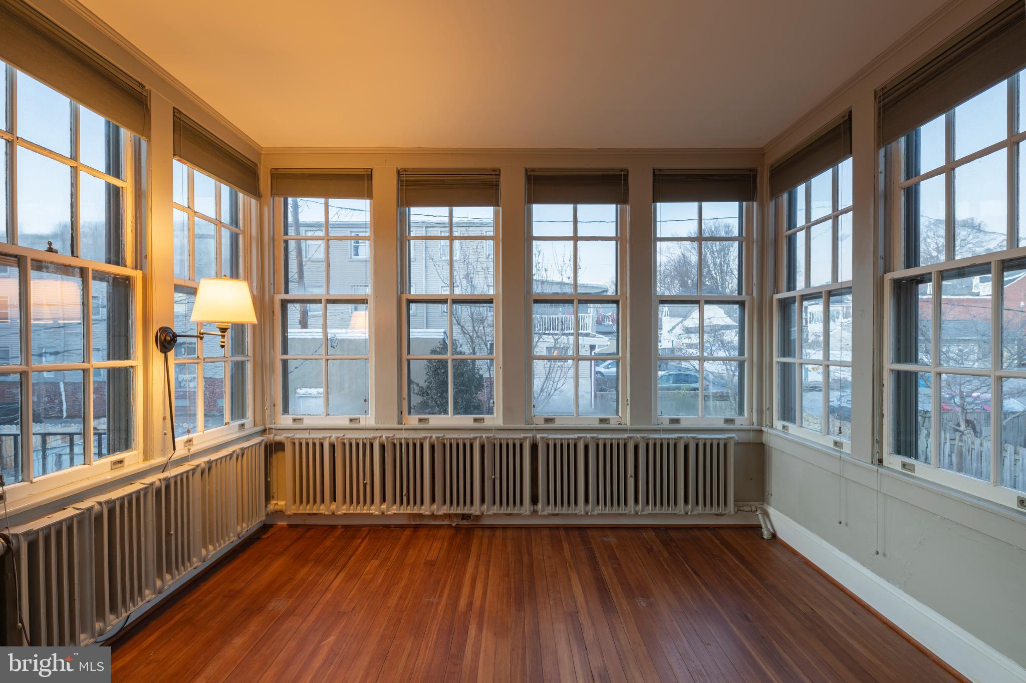 CHESTNUT HILL - Residential