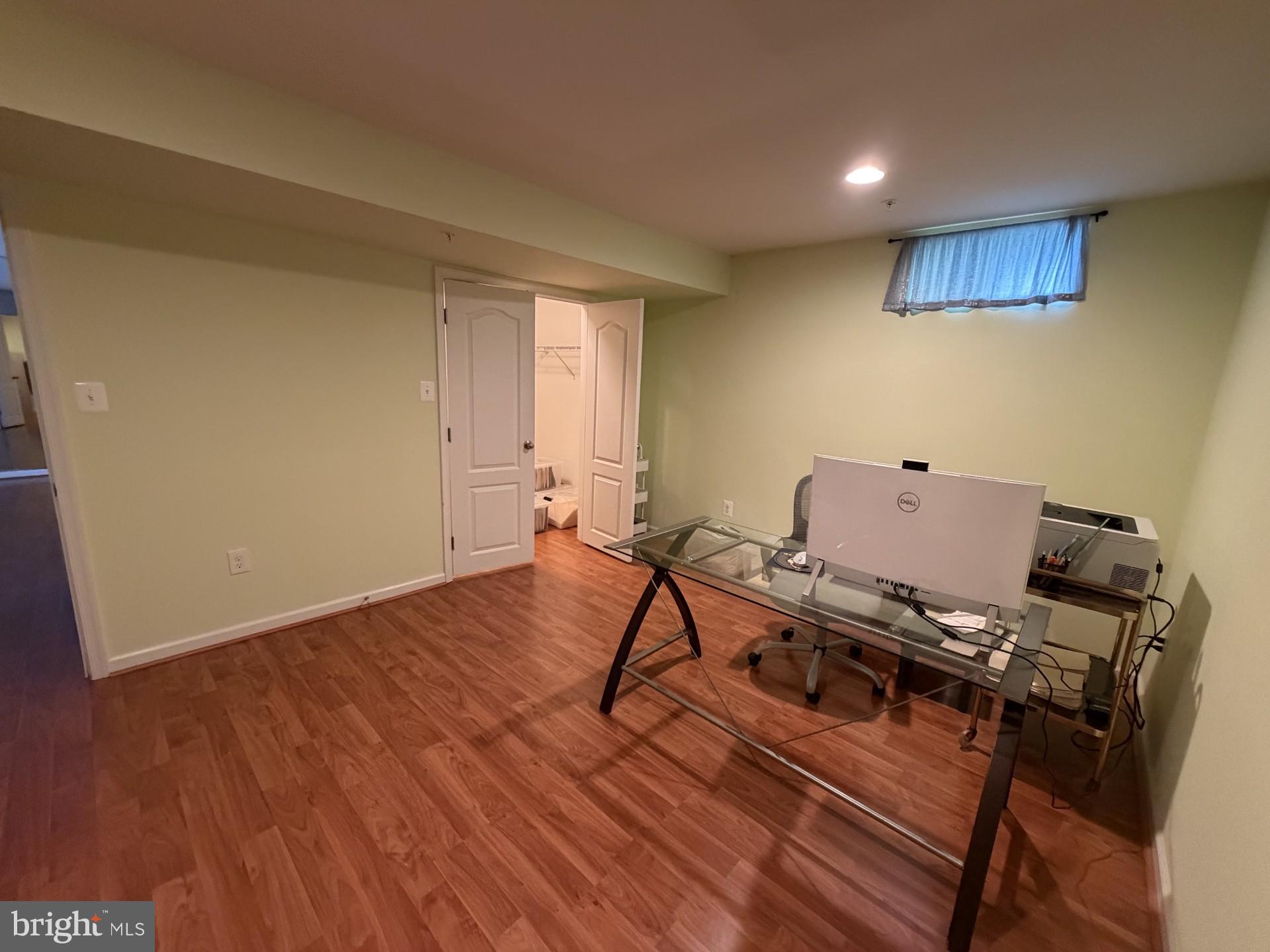 CLARKSBURG - Residential