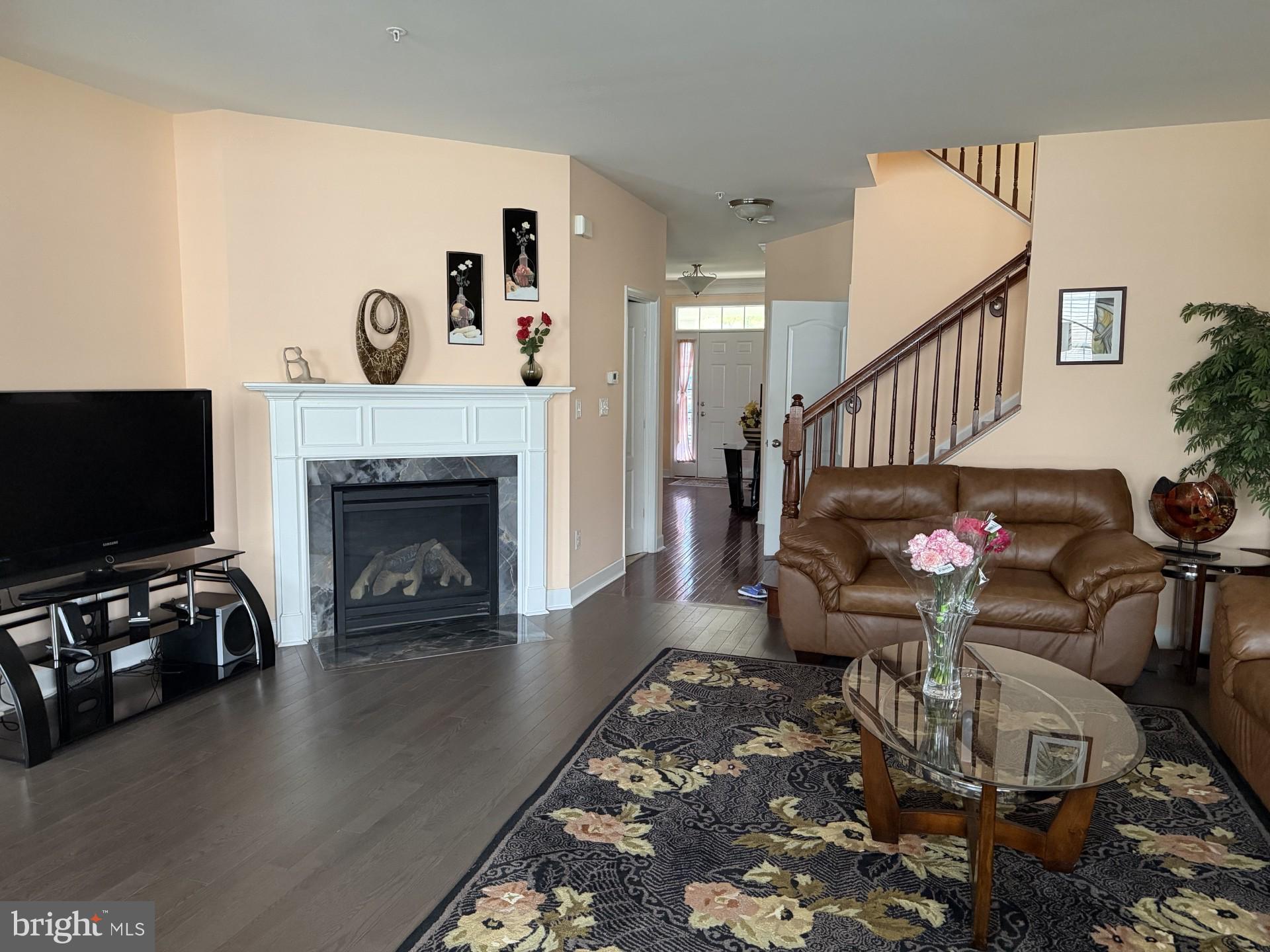 CLARKSBURG - Residential