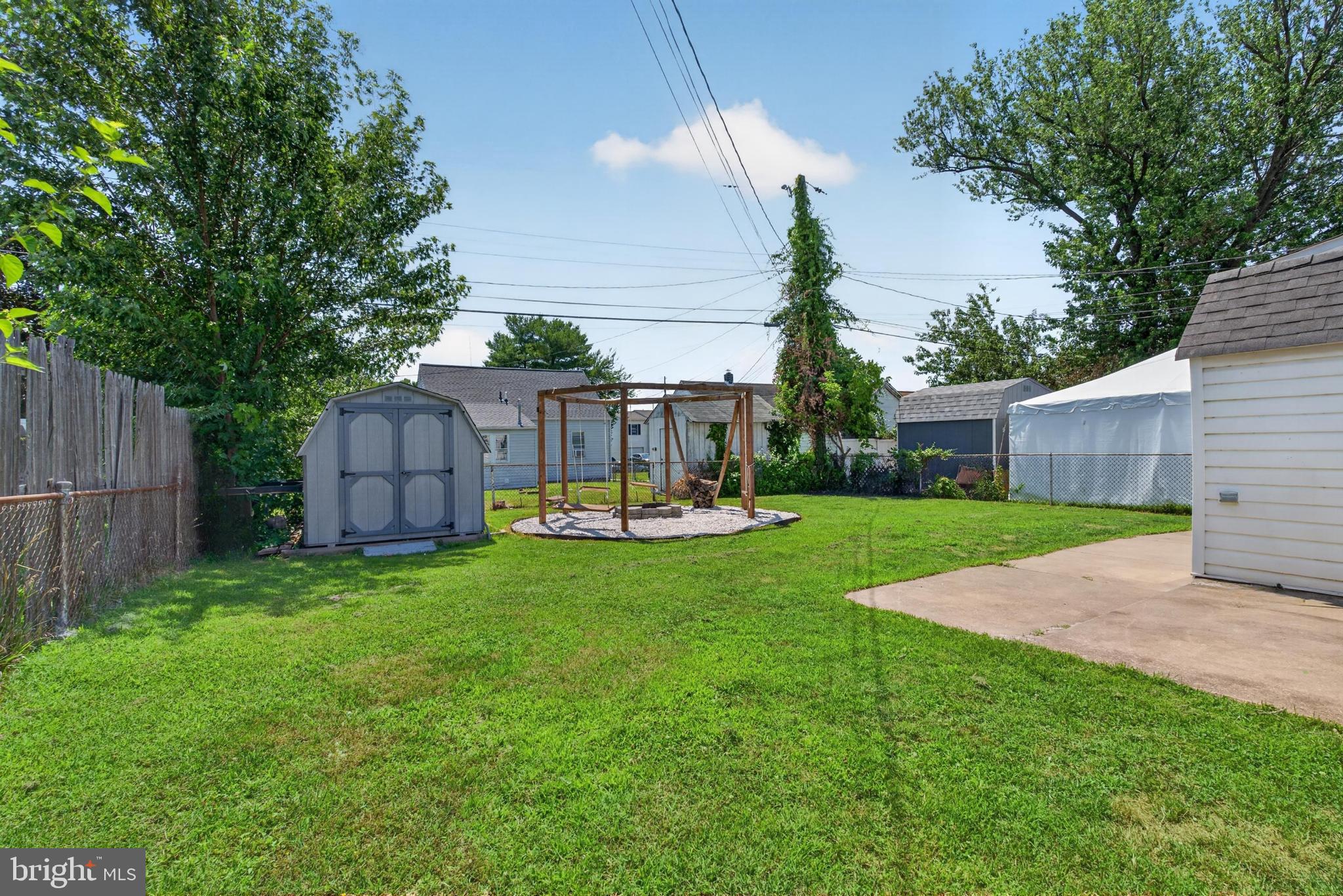 EASTERN TERRACE - Residential