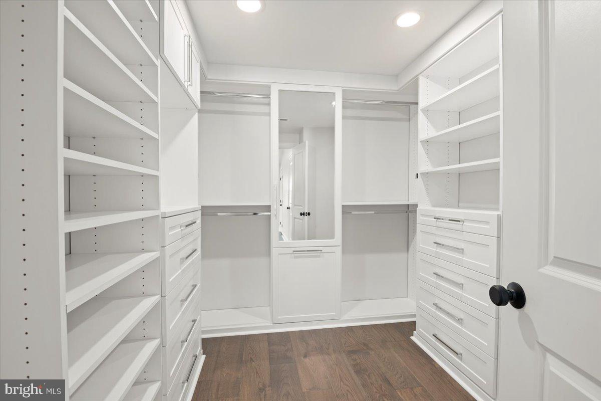 BEVERLEY HILLS - Residential