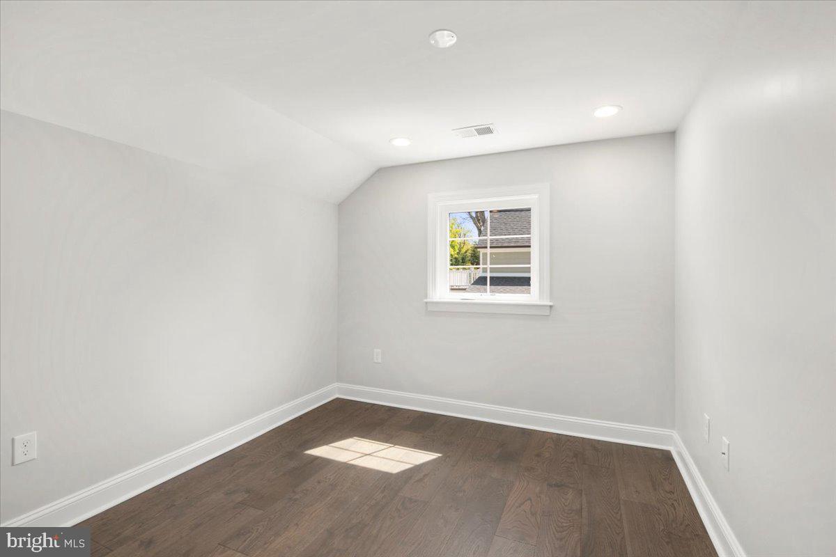 BEVERLEY HILLS - Residential