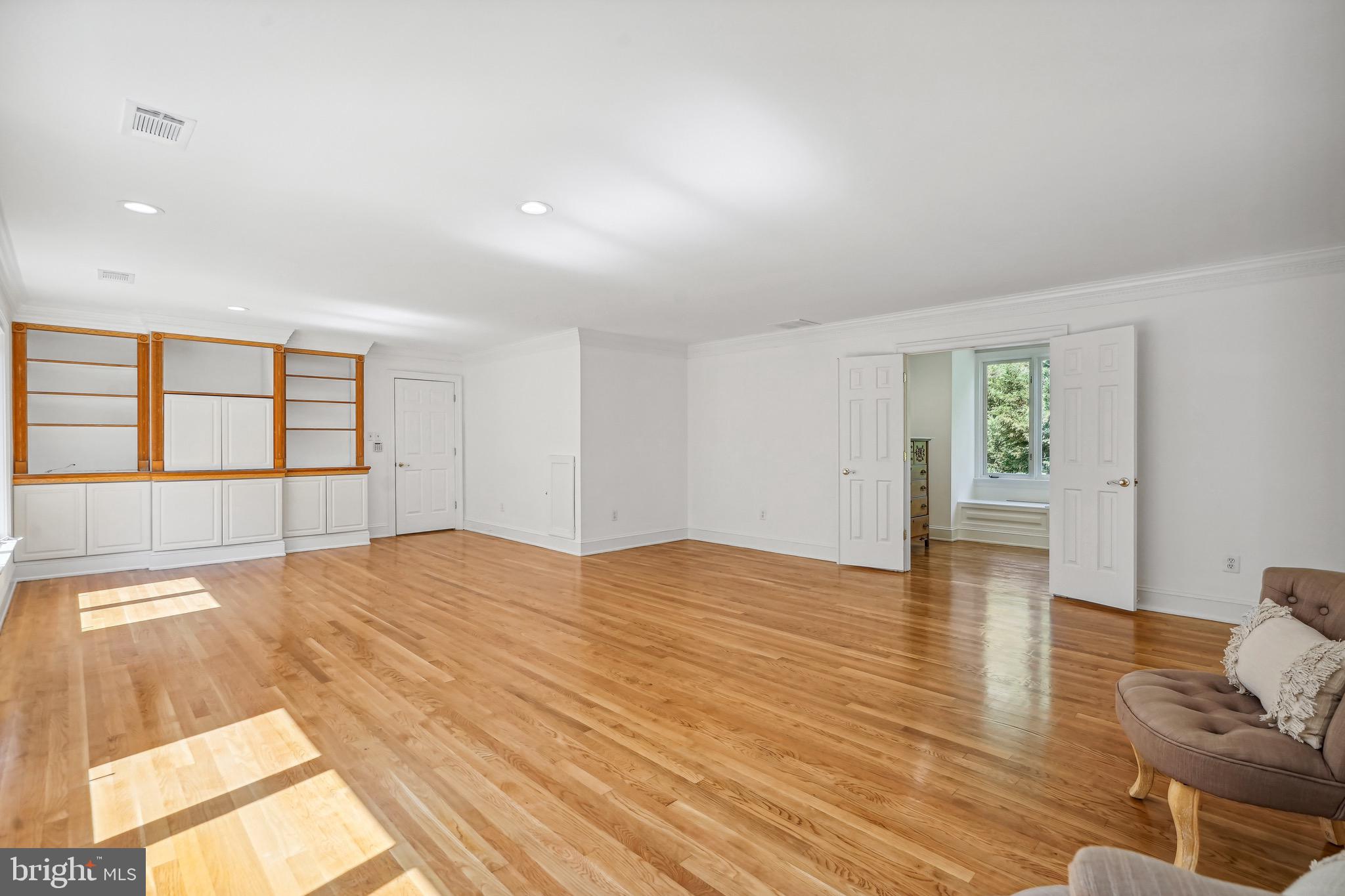 FARMINGTON - Residential