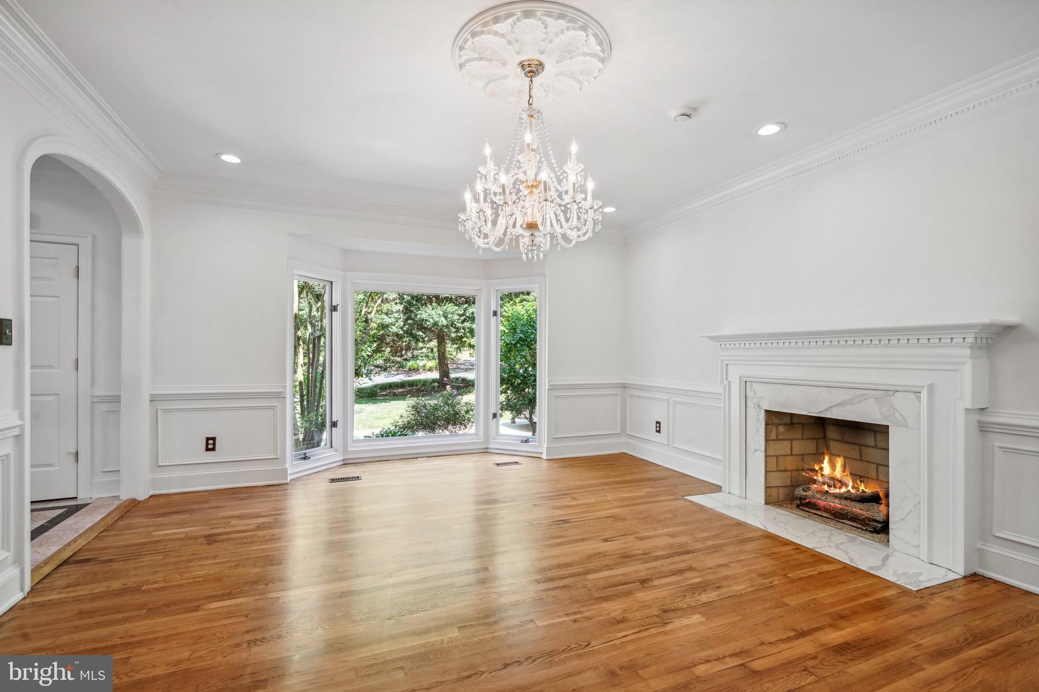 FARMINGTON - Residential