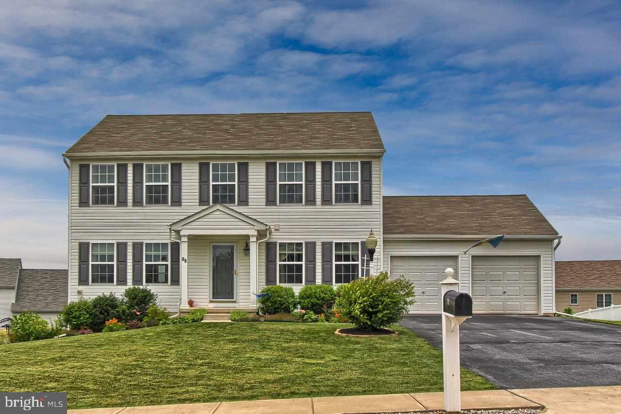 Whisper Run welcomes you home! Open floor plan invites you into the classic kitchen w/ island & snuggle up next to the fireplace in the family room. Enjoy the morning sun on the patio w/ your favorite cup of coffee. Large Master Suite w/ walk-in closet is awaiting it's new king or queen. Partially finished lower level & workshop as well. The home is like new!