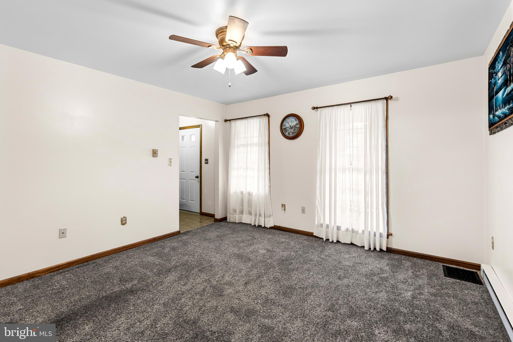 REAMSTOWN HEIGHTS - Residential