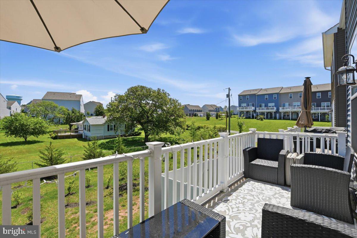 BRADLEY SQUARE - Residential