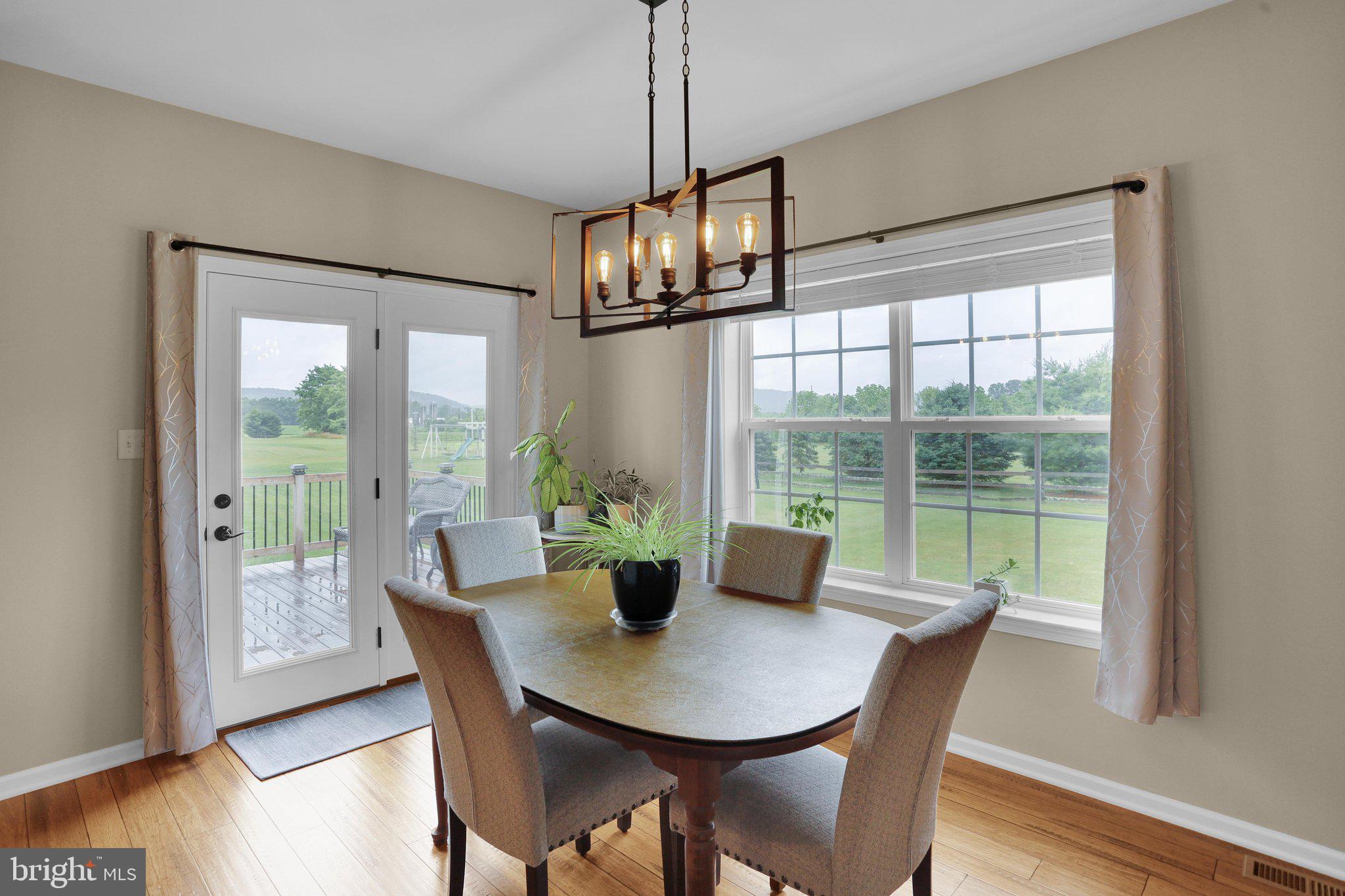 MIDDLECREEK FARMS - Residential