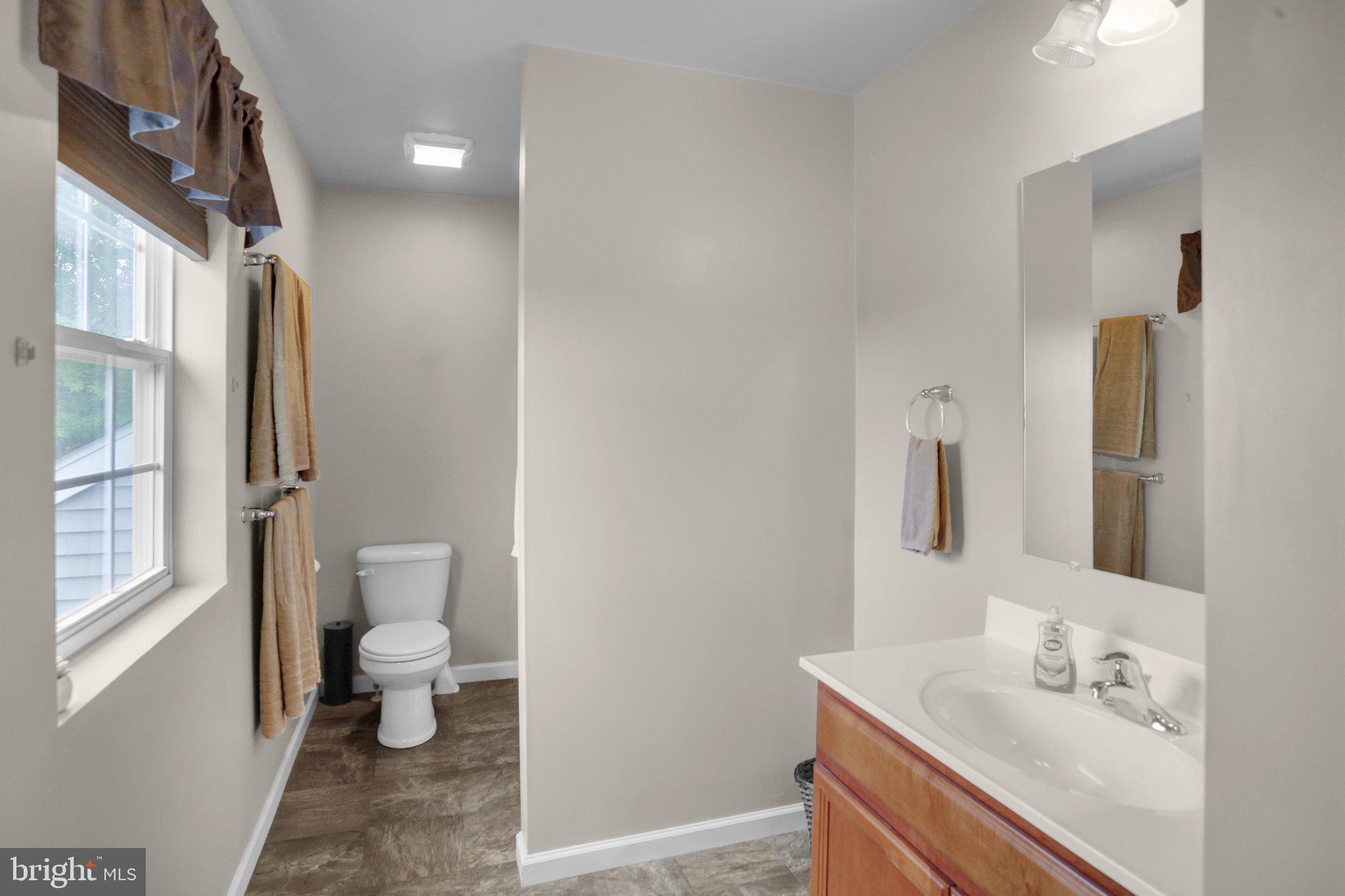 MIDDLECREEK FARMS - Residential