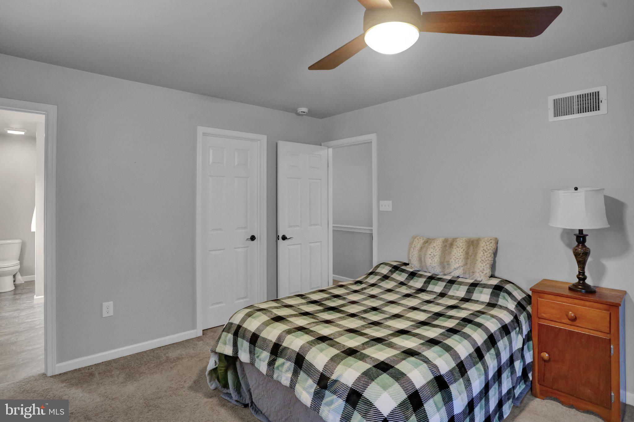 MIDDLECREEK FARMS - Residential