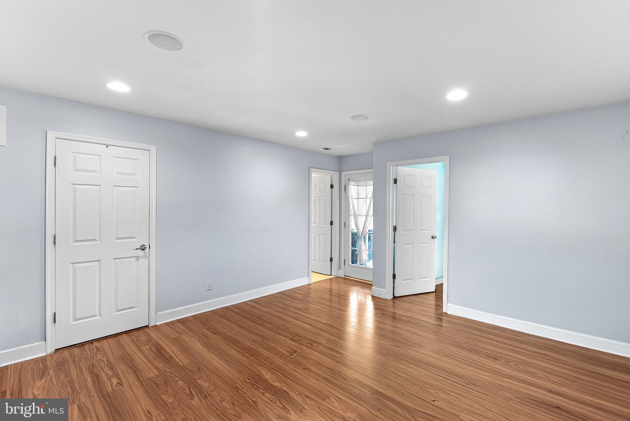 OAKLAWN - Residential