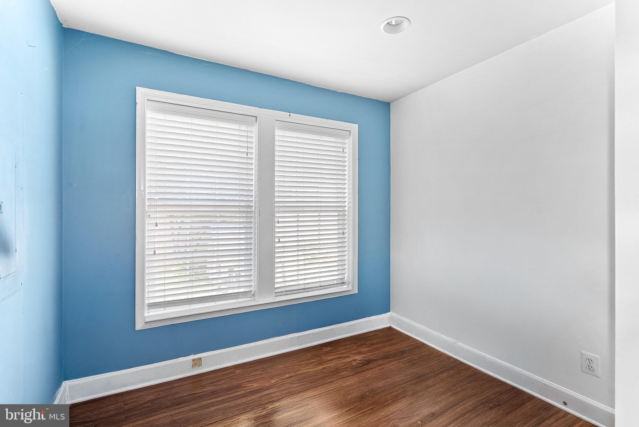 OAKLAWN - Residential