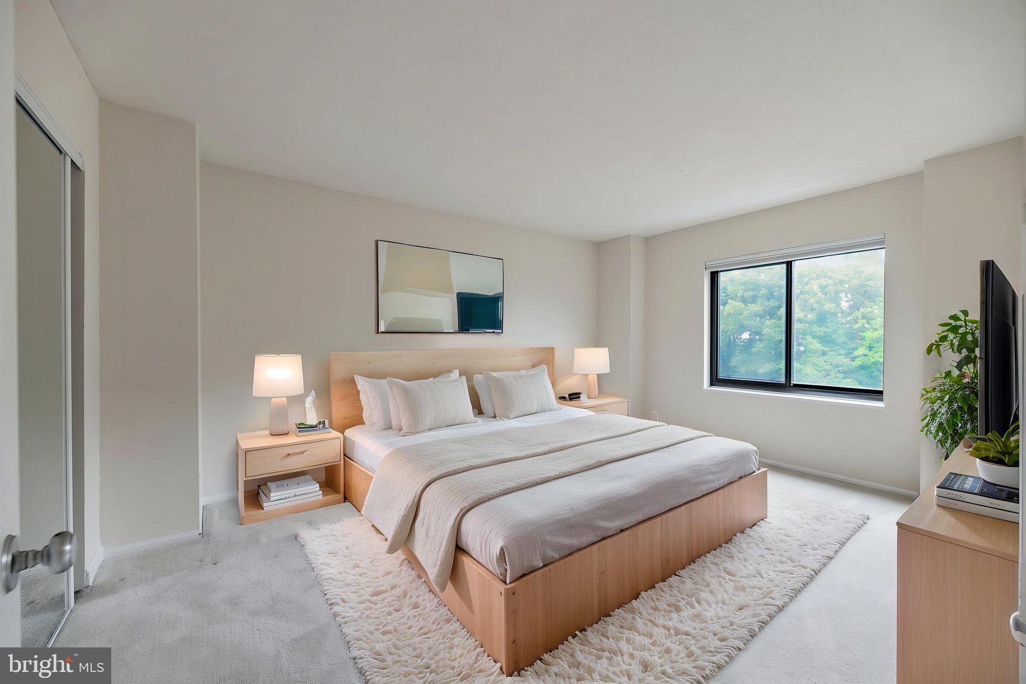 WATERGATE AT LANDMARK - Residential