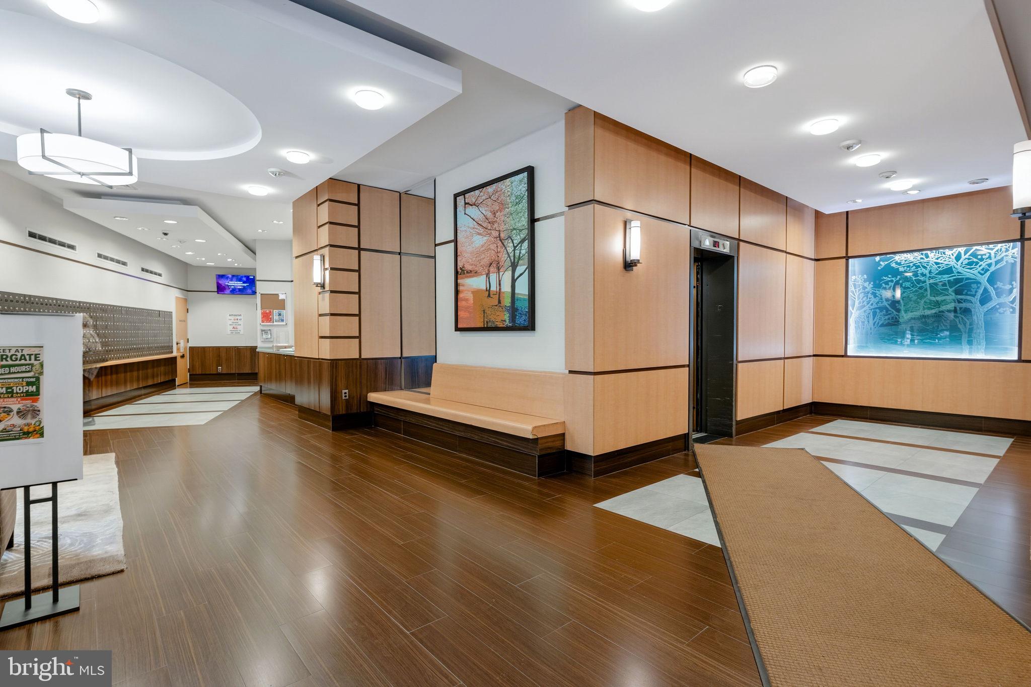 WATERGATE AT LANDMARK - Residential