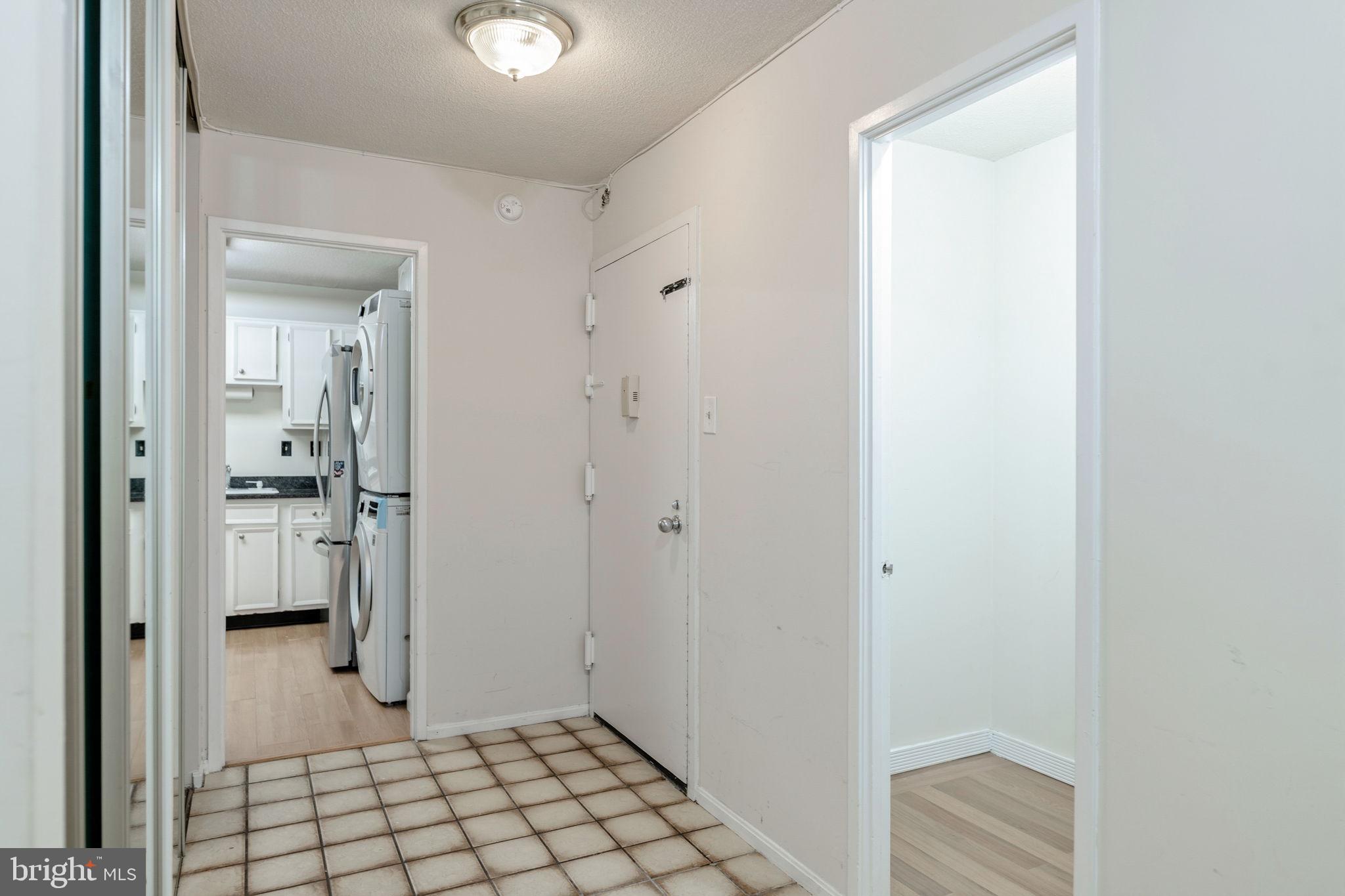 WATERGATE AT LANDMARK - Residential