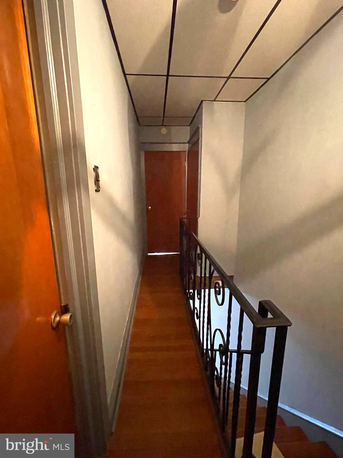 PORT RICHMOND - Residential Lease