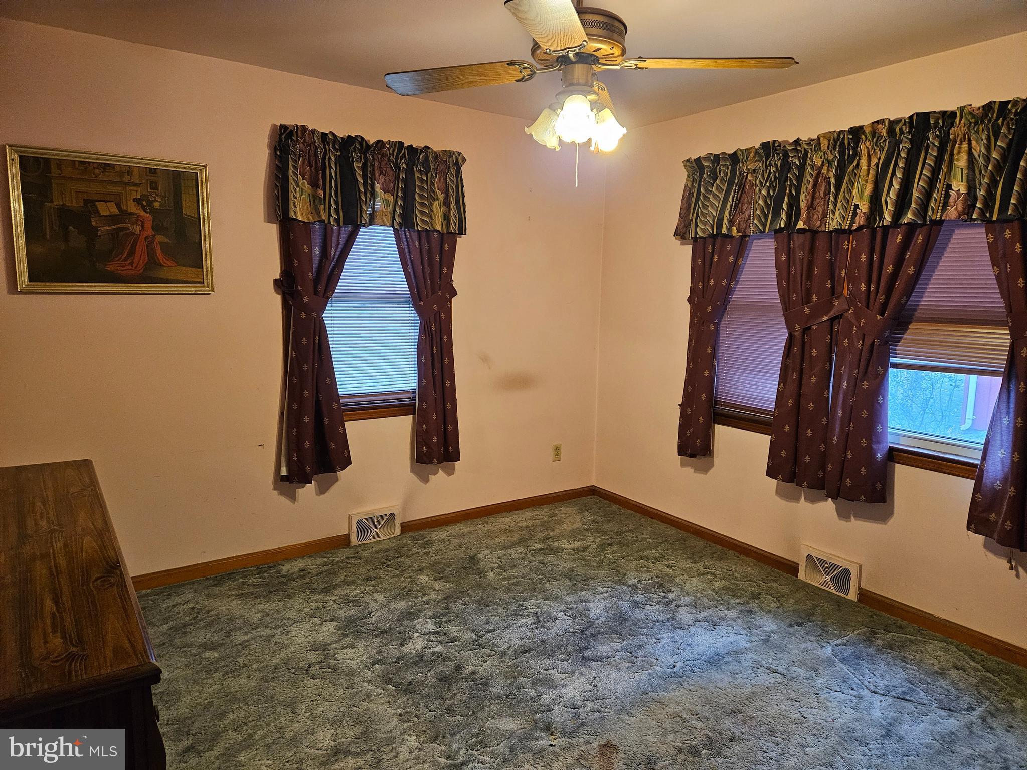 WASHINGTON TWP - Residential