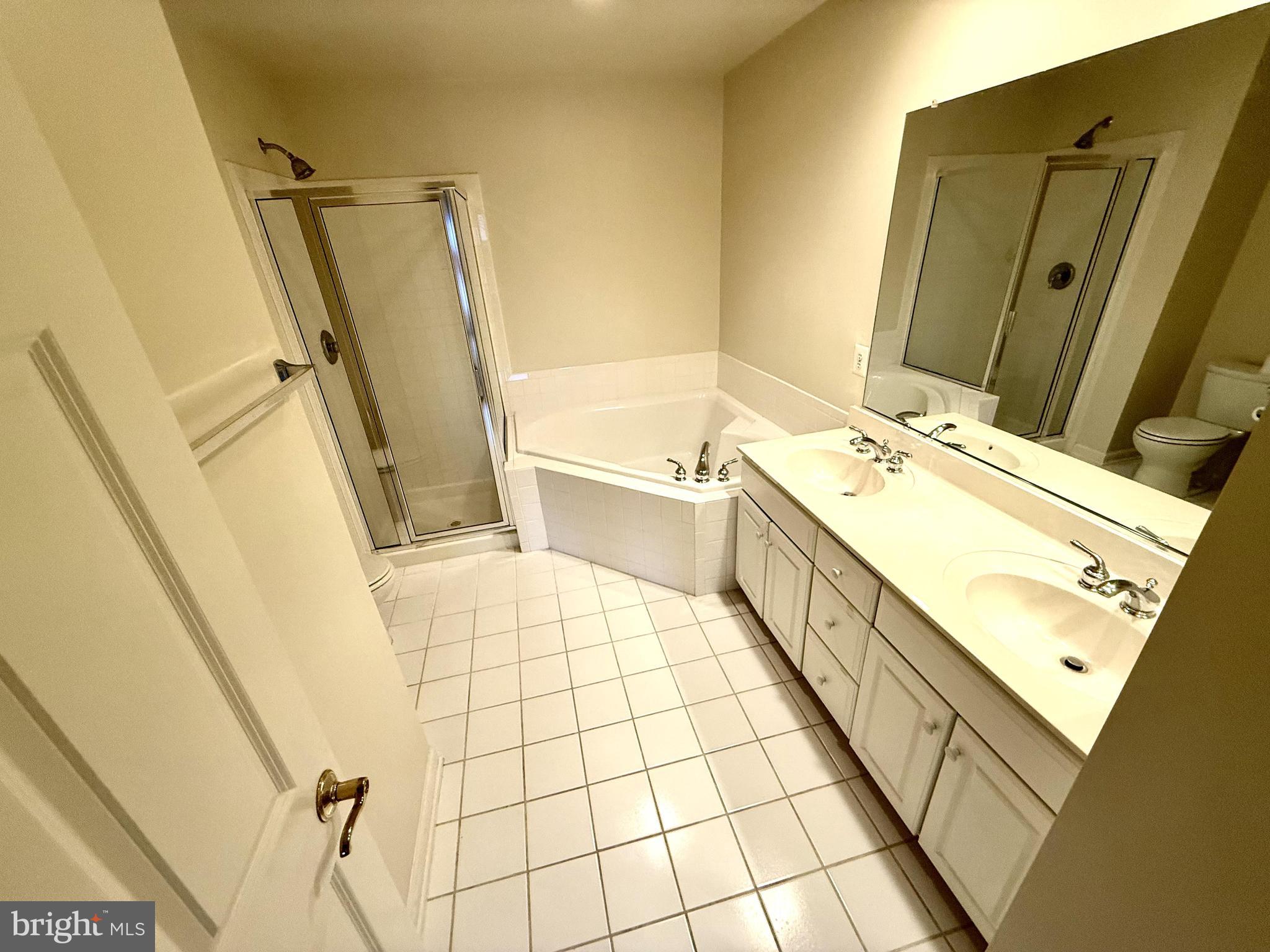 FALLSGROVE - Residential Lease