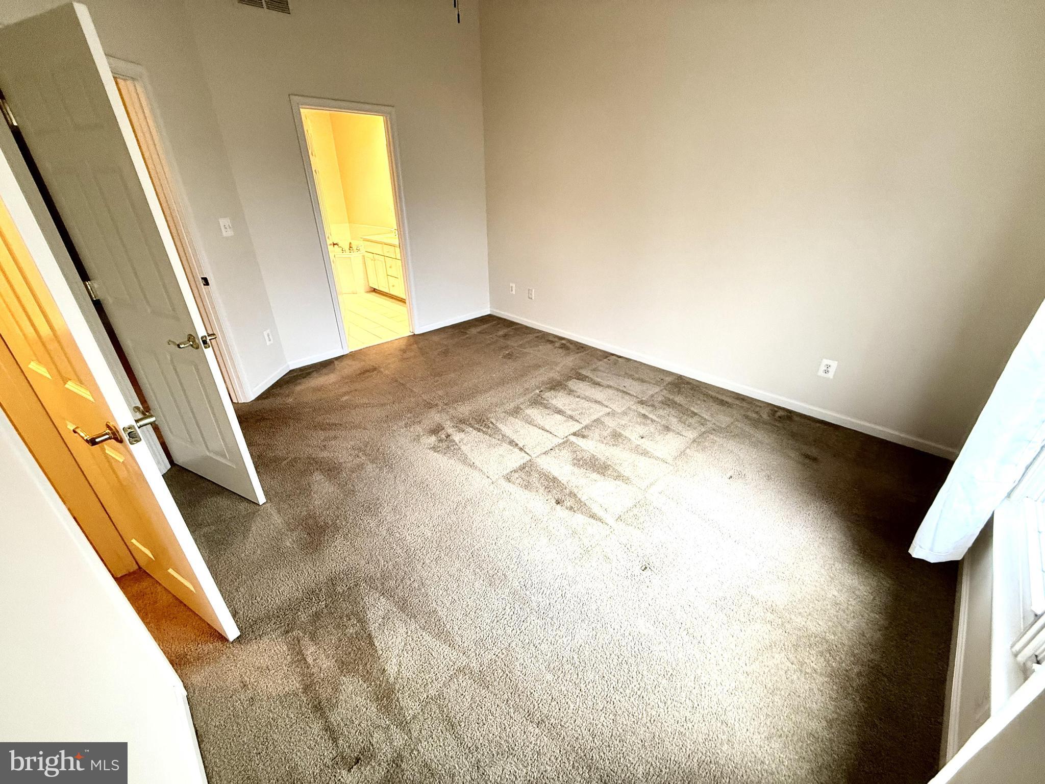 FALLSGROVE - Residential Lease