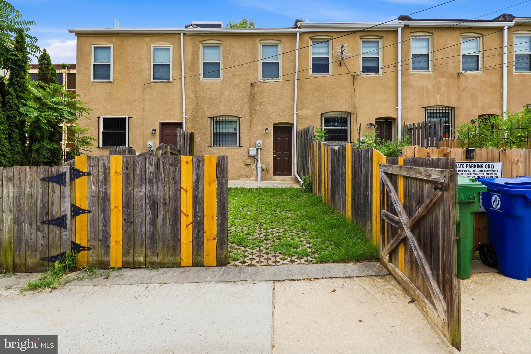 GREENMOUNT WEST - Residential