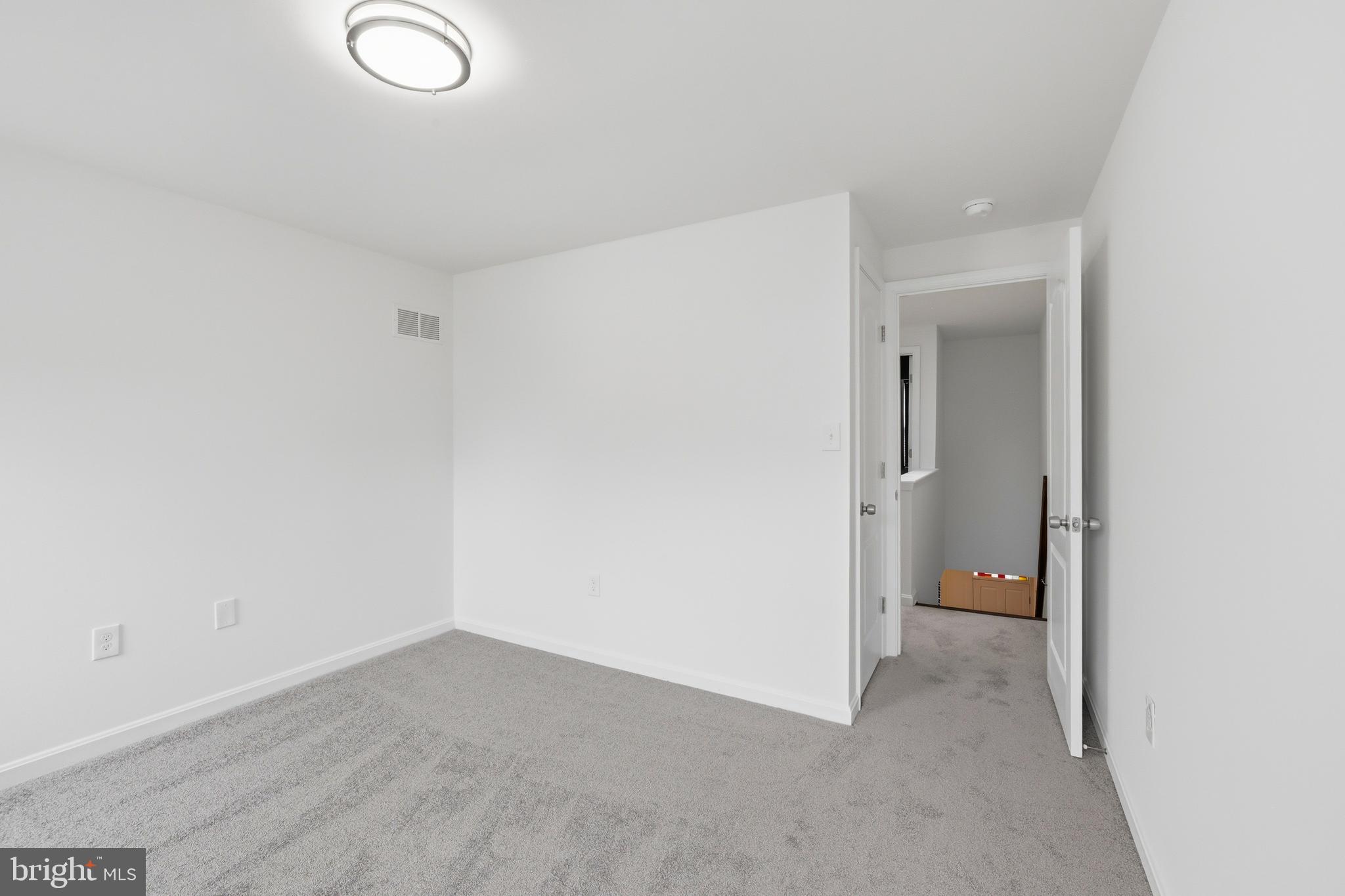 GREENMOUNT WEST - Residential