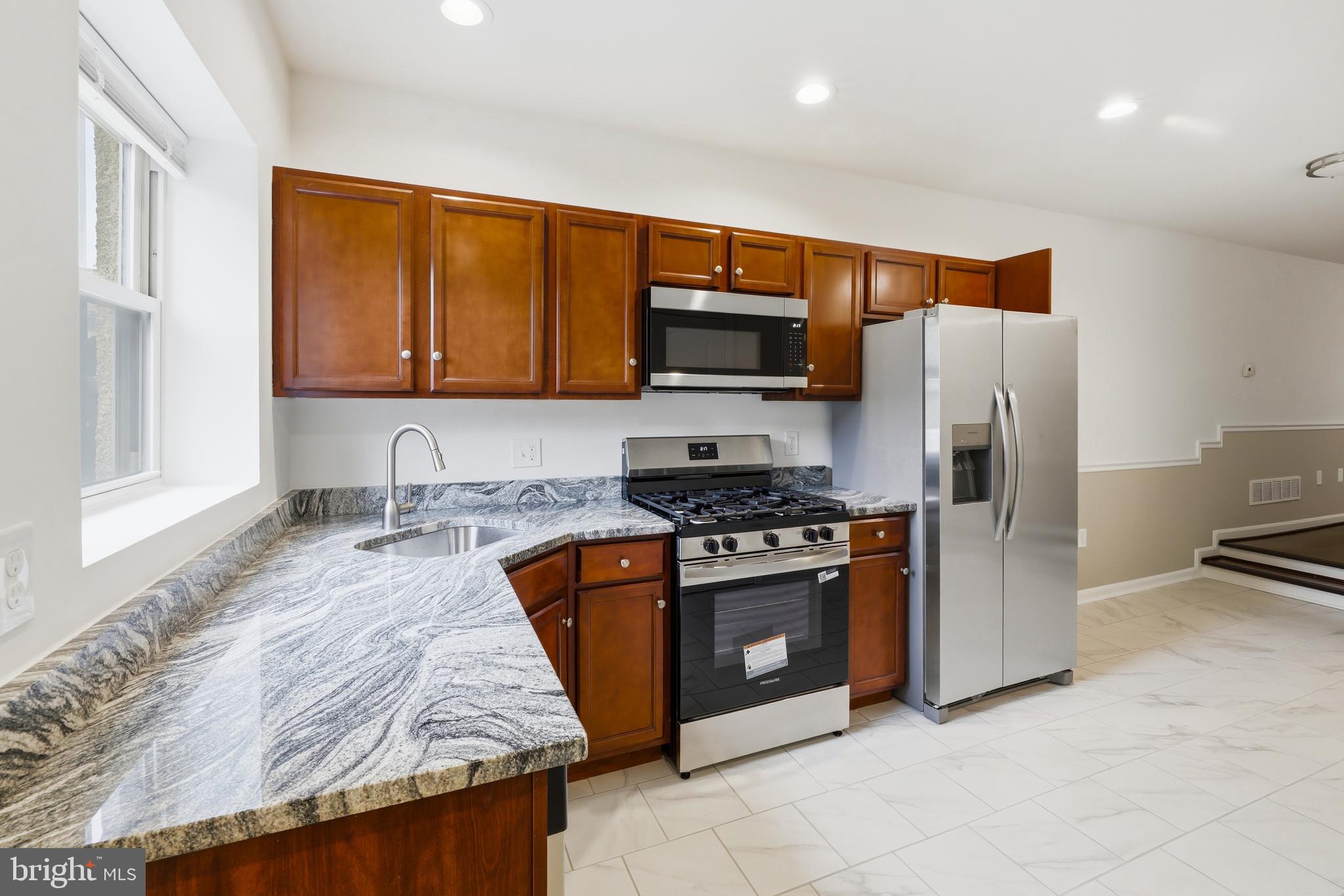 GREENMOUNT WEST - Residential