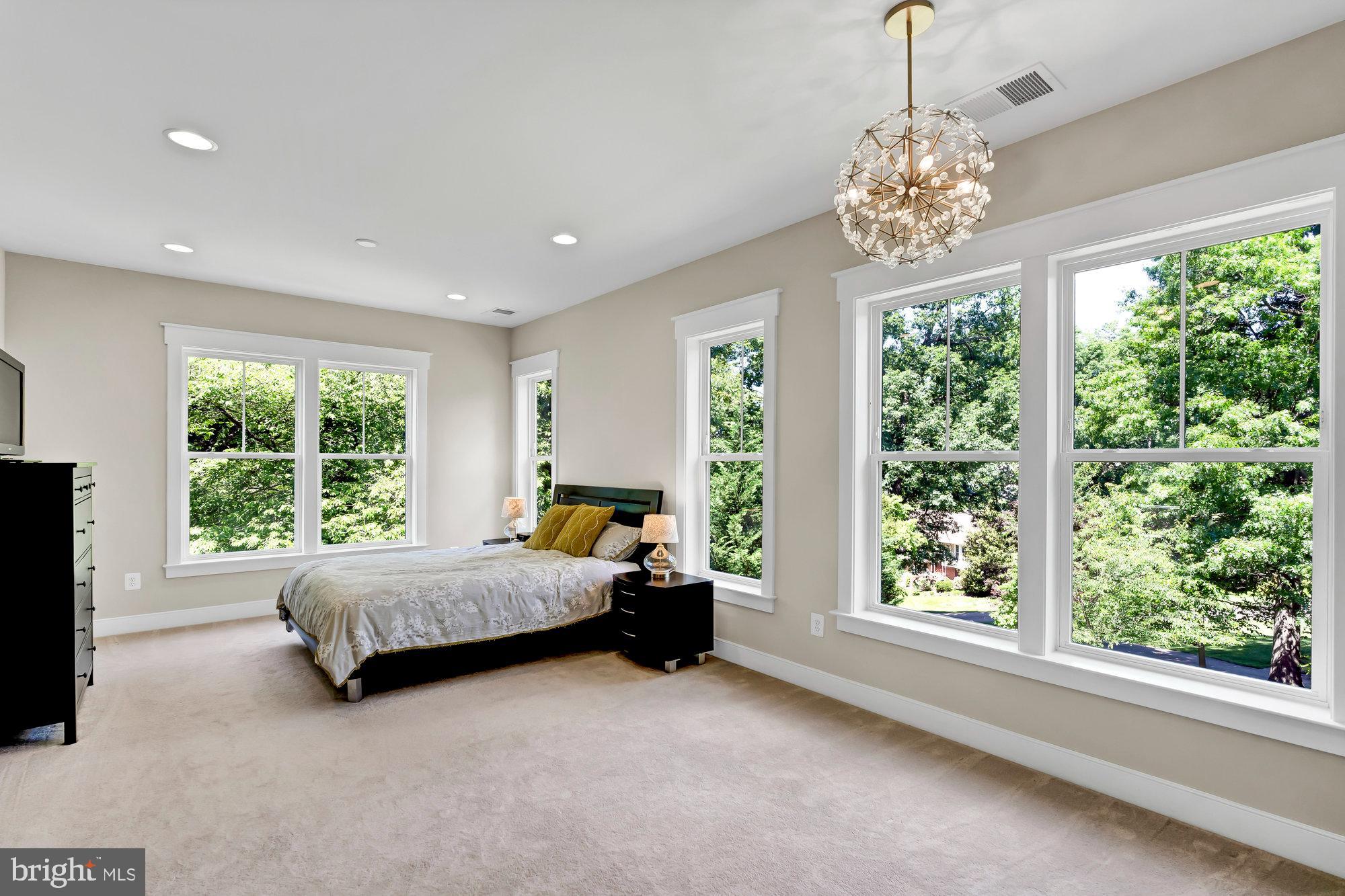 AYR HILL - Residential