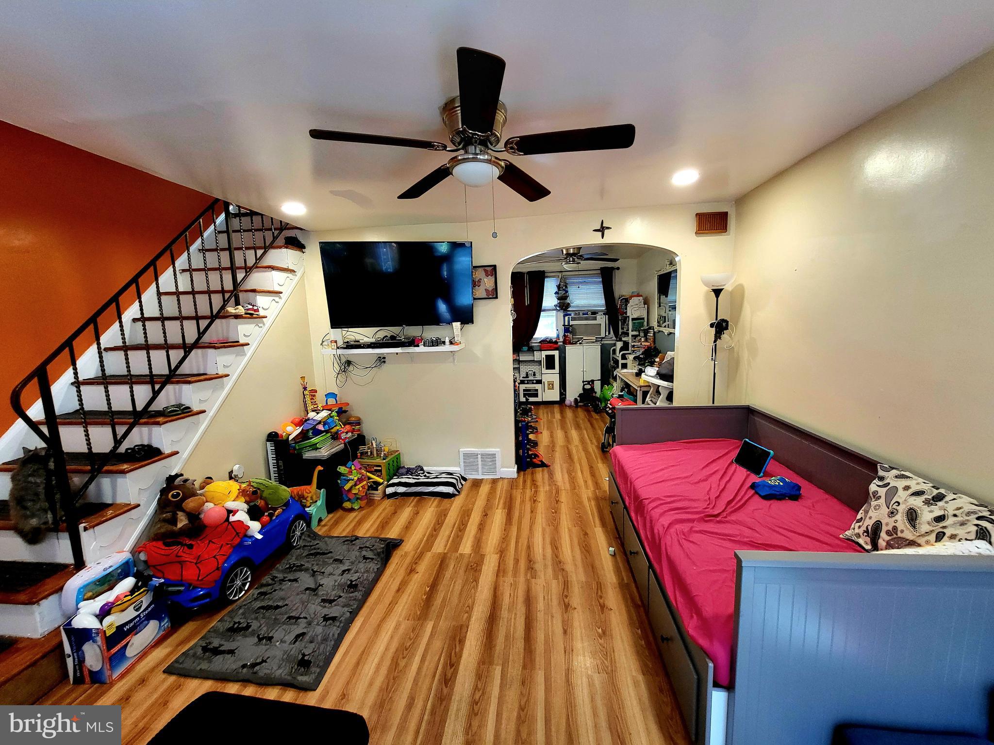FRANKFORD - Residential