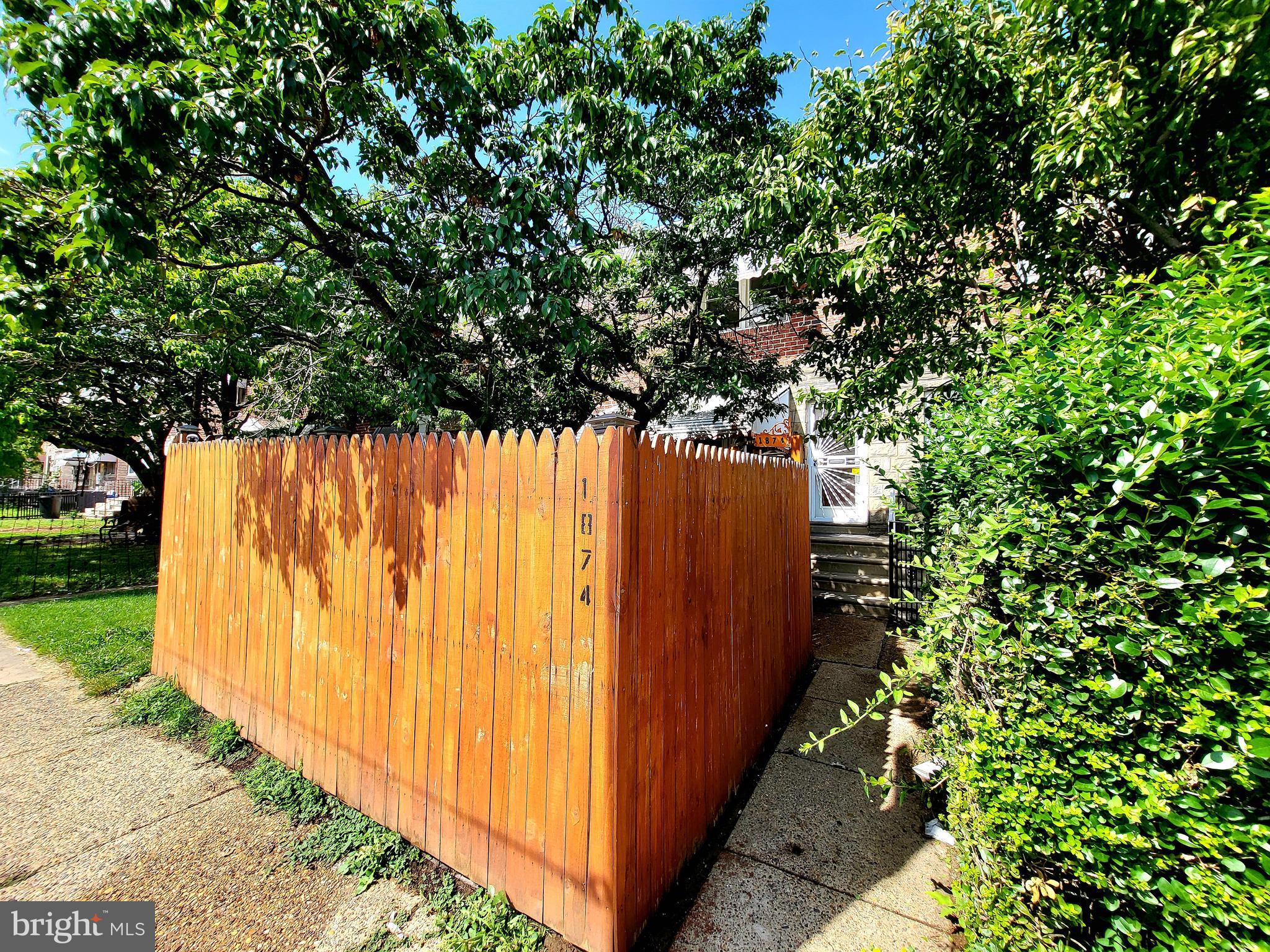 FRANKFORD - Residential