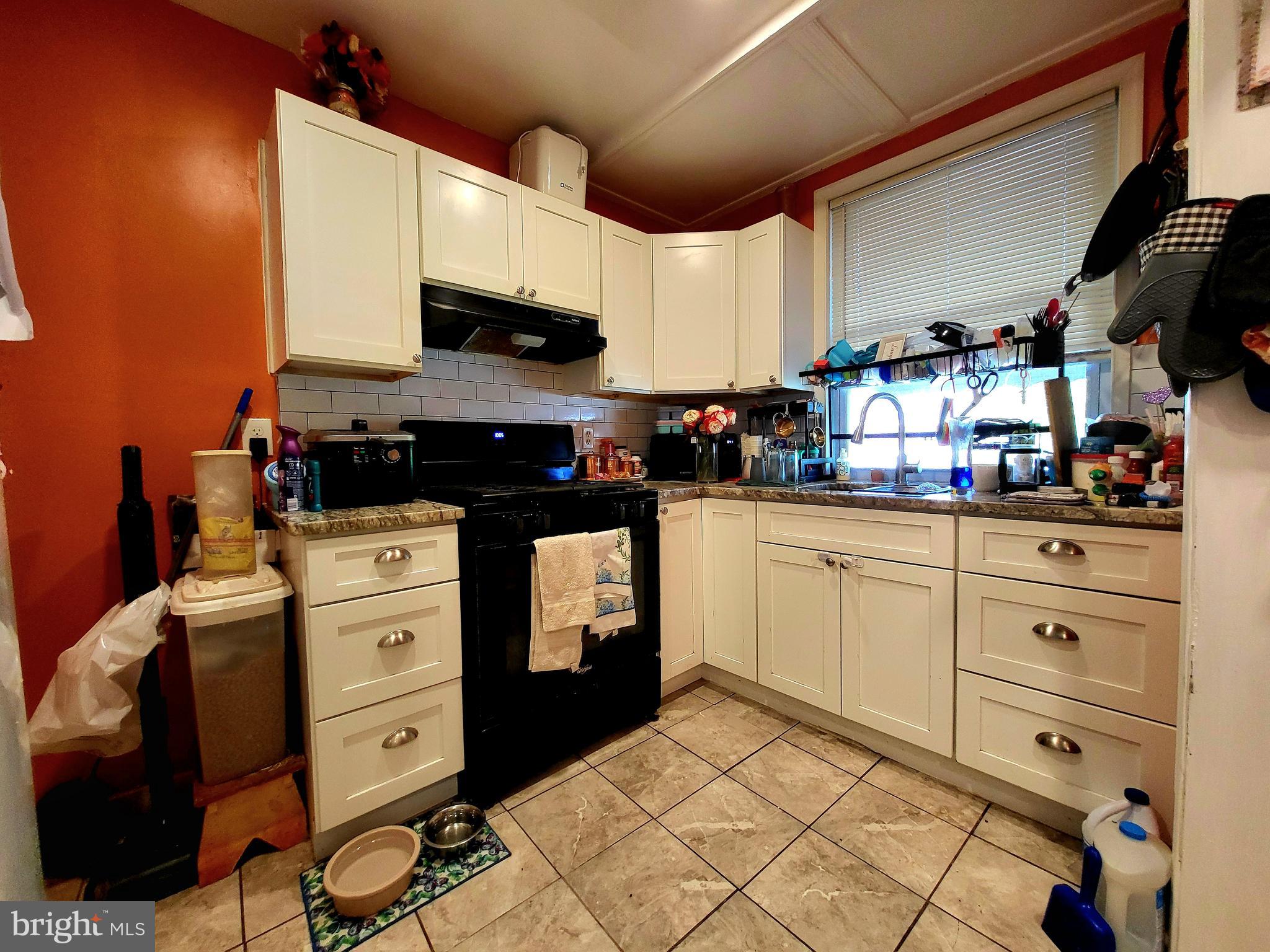 FRANKFORD - Residential