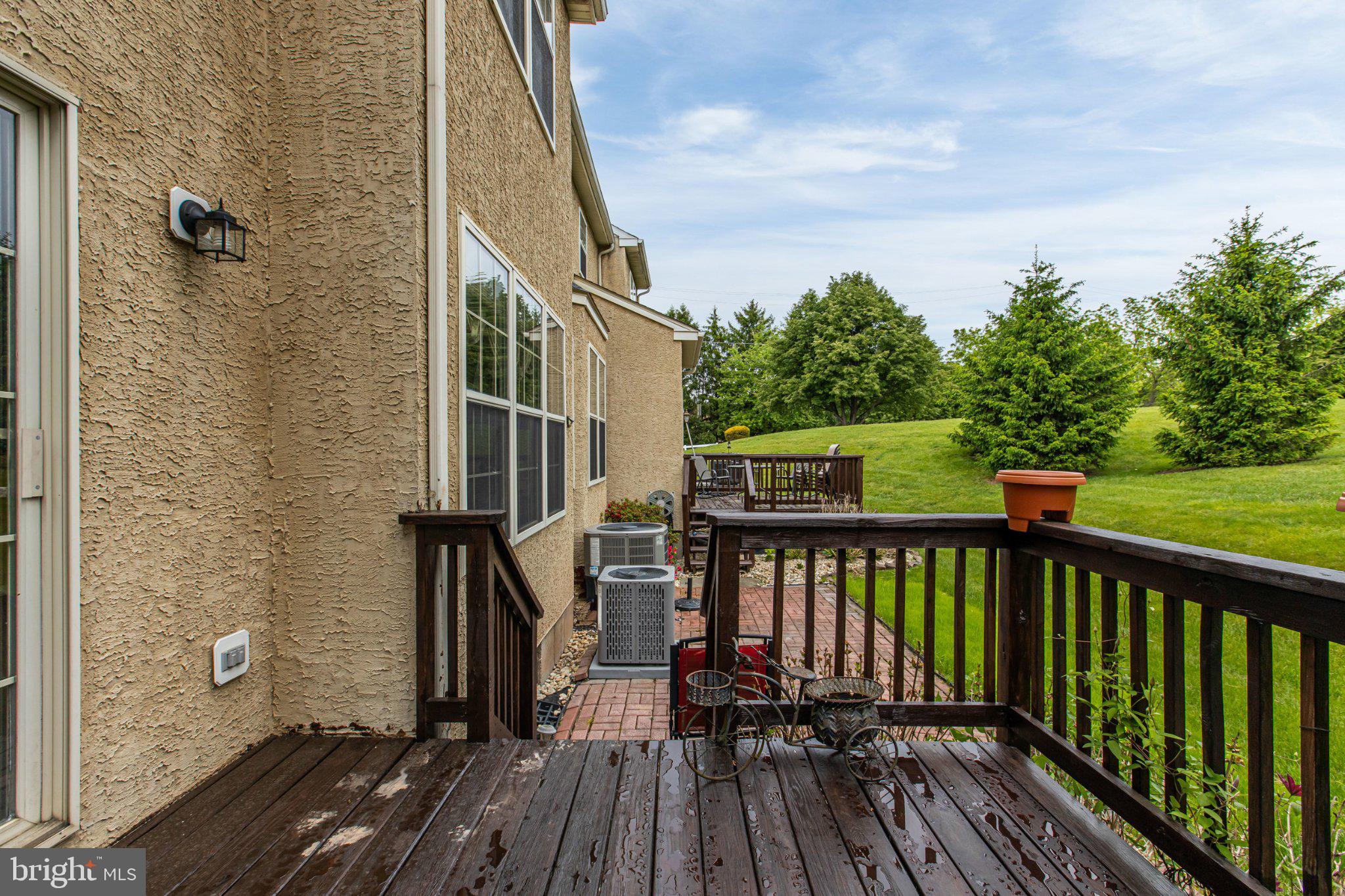 CHADWICK PL - Residential