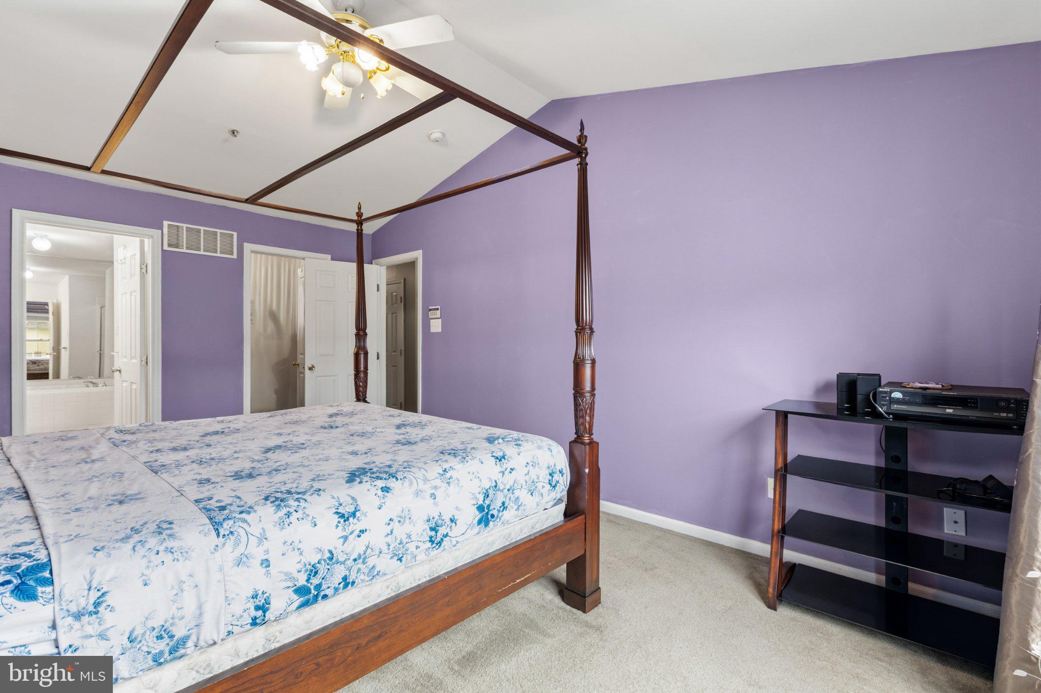 CHADWICK PL - Residential