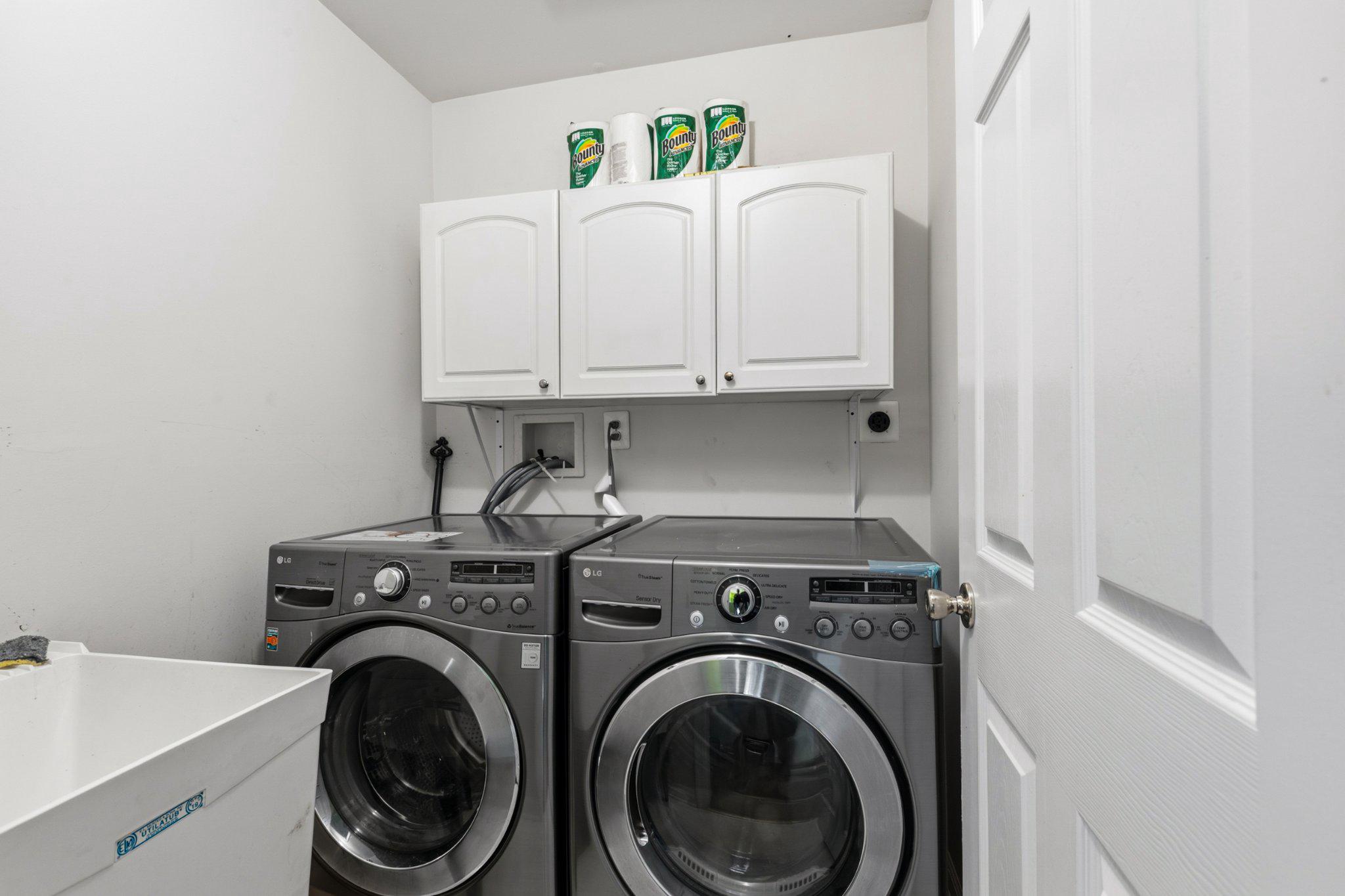 CHADWICK PL - Residential