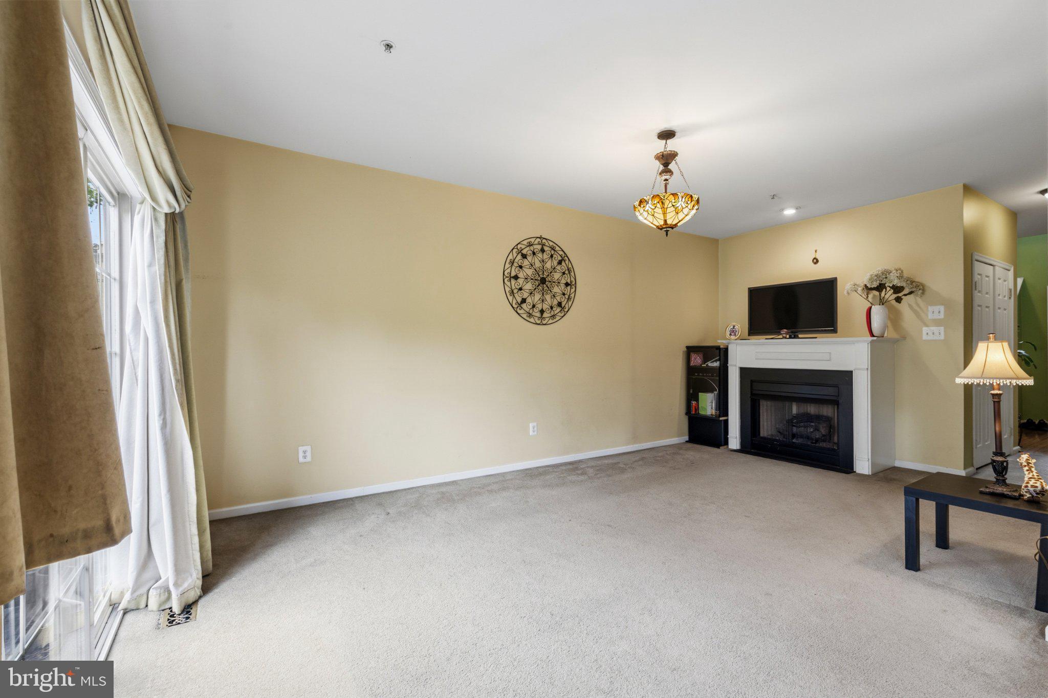 CHADWICK PL - Residential