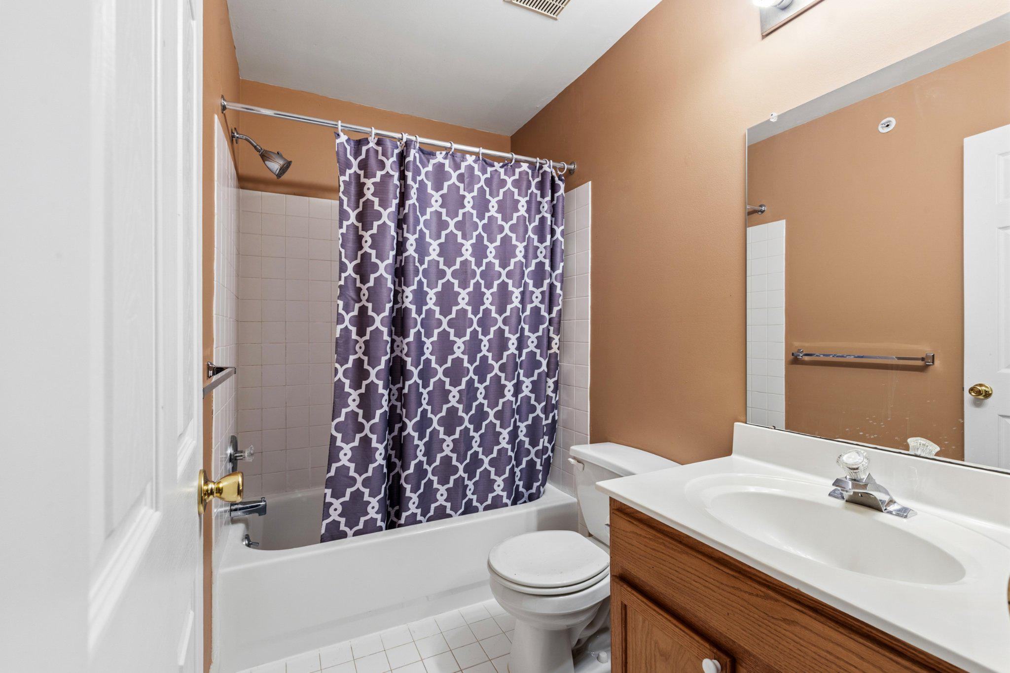 CHADWICK PL - Residential