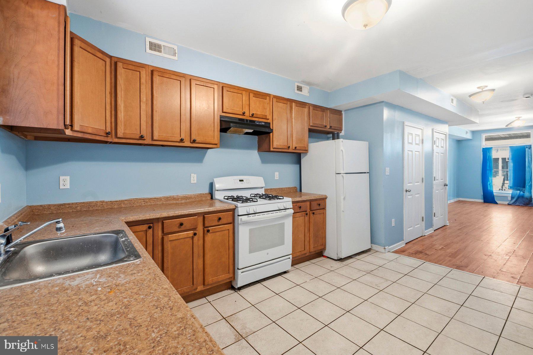 WAVERLY - Residential