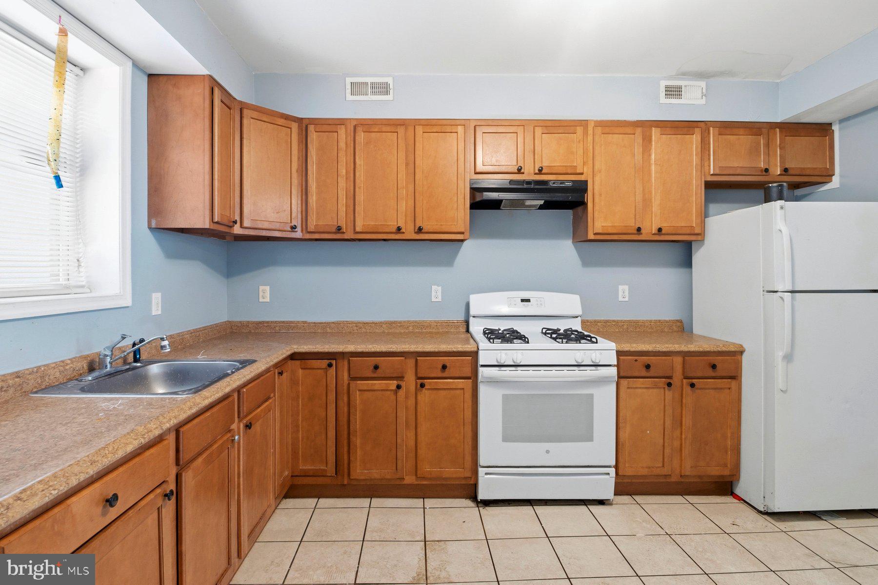 WAVERLY - Residential