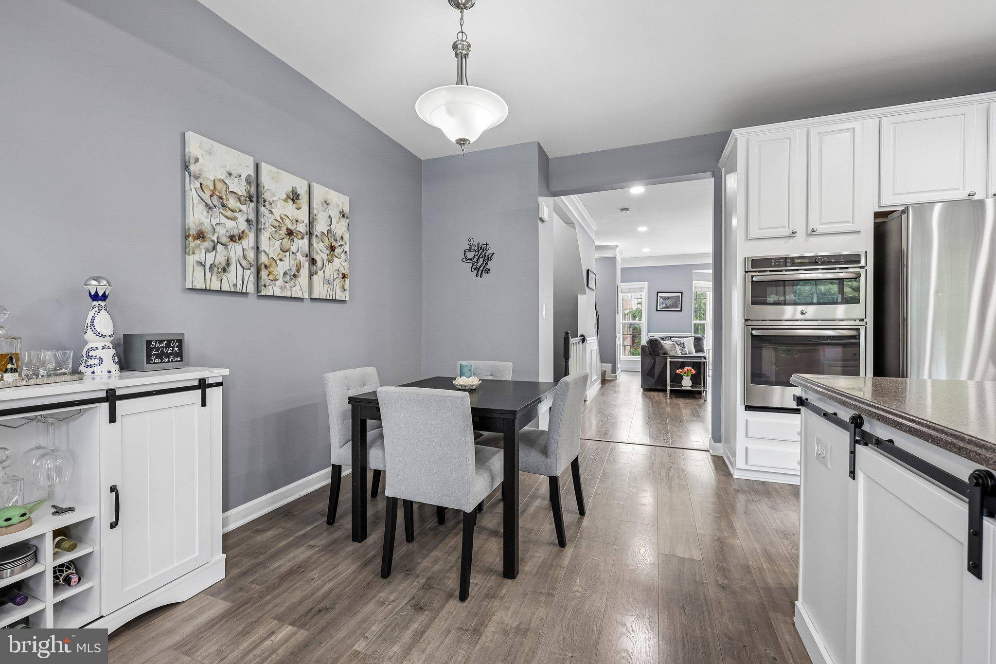 HAWKS VIEW GLEN - Residential
