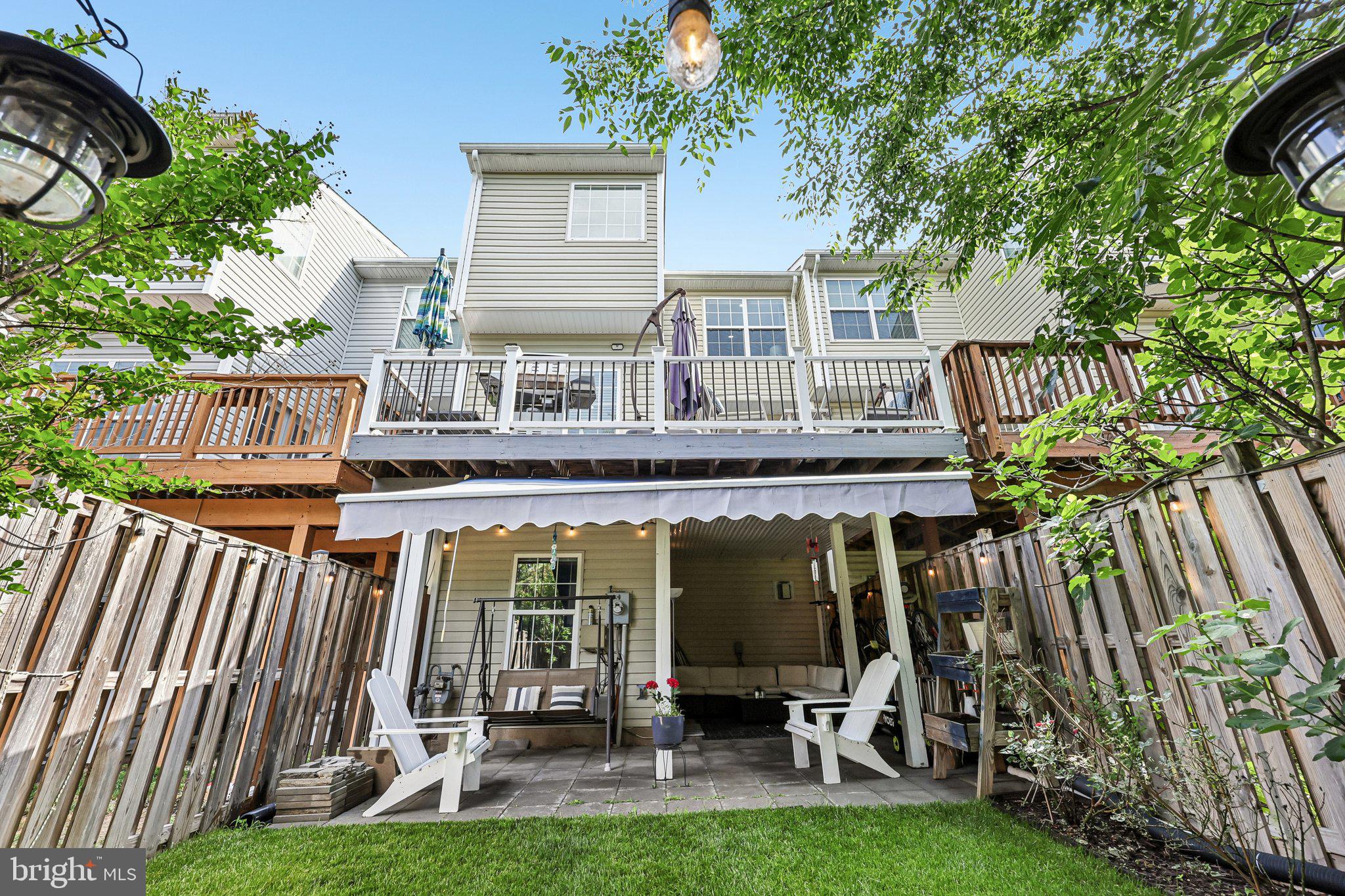 HAWKS VIEW GLEN - Residential