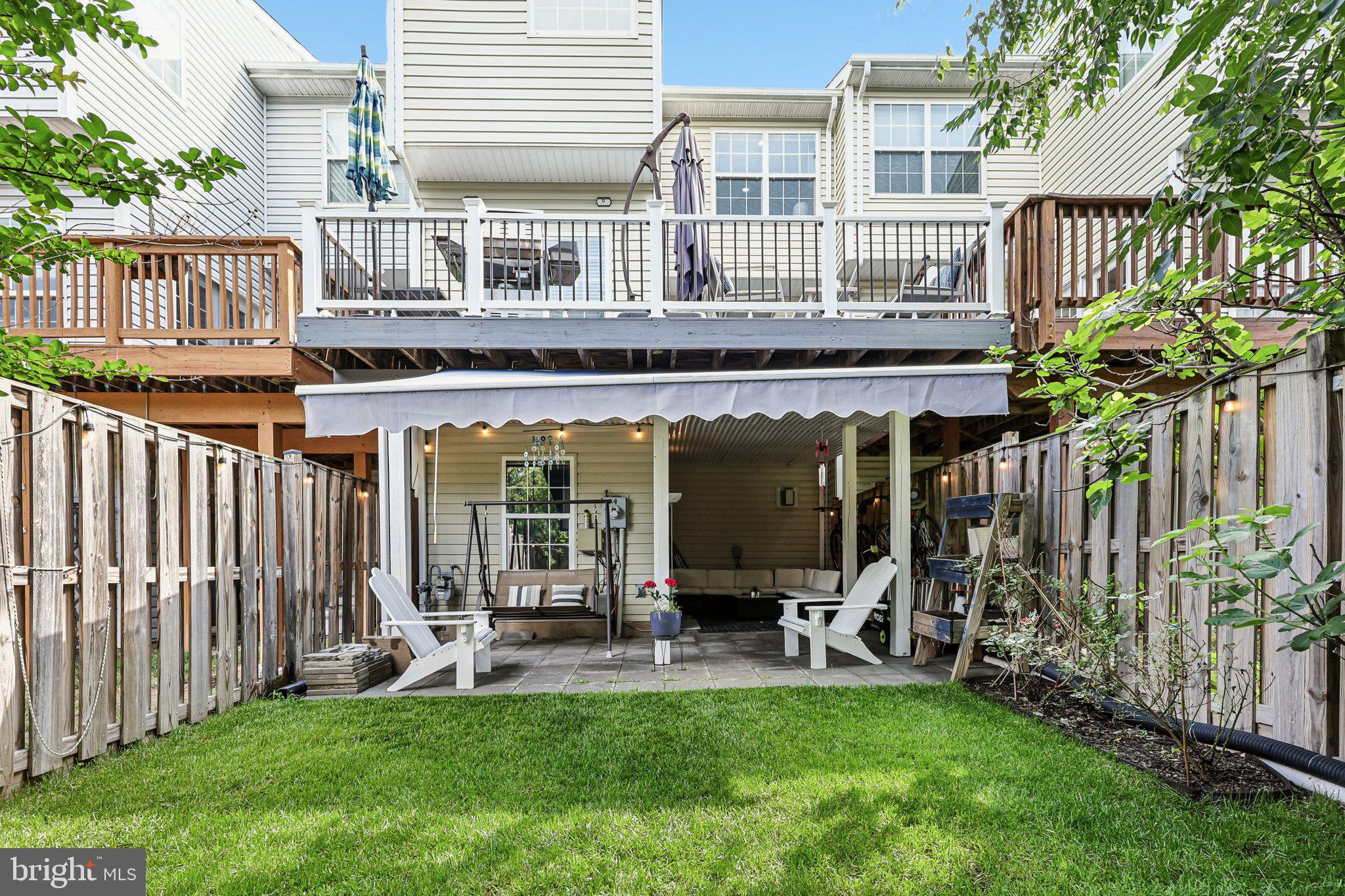 HAWKS VIEW GLEN - Residential