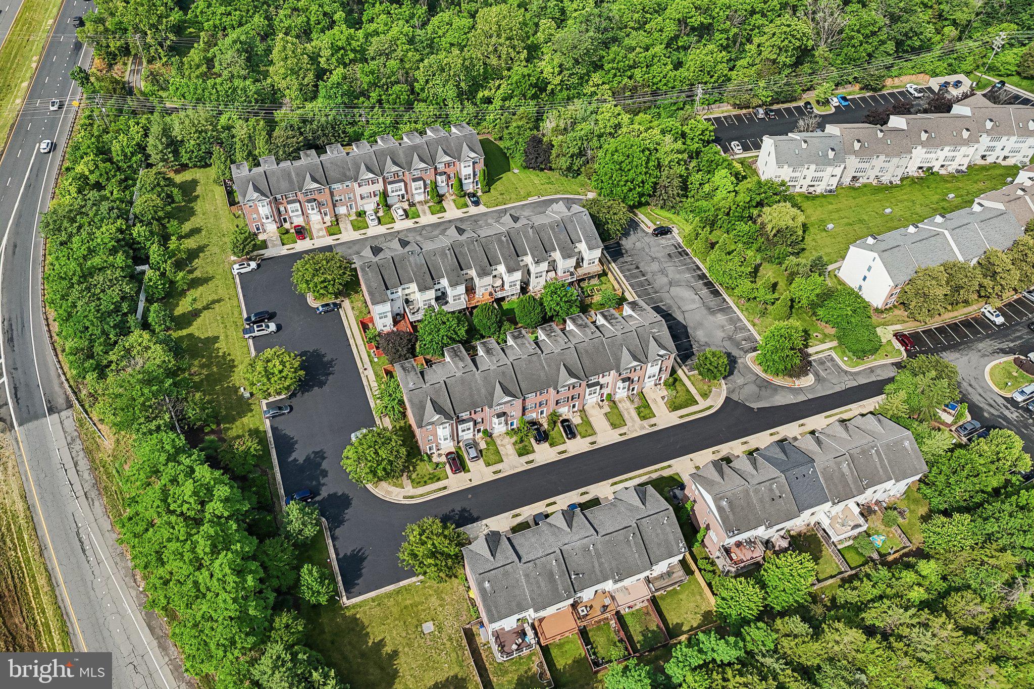HAWKS VIEW GLEN - Residential