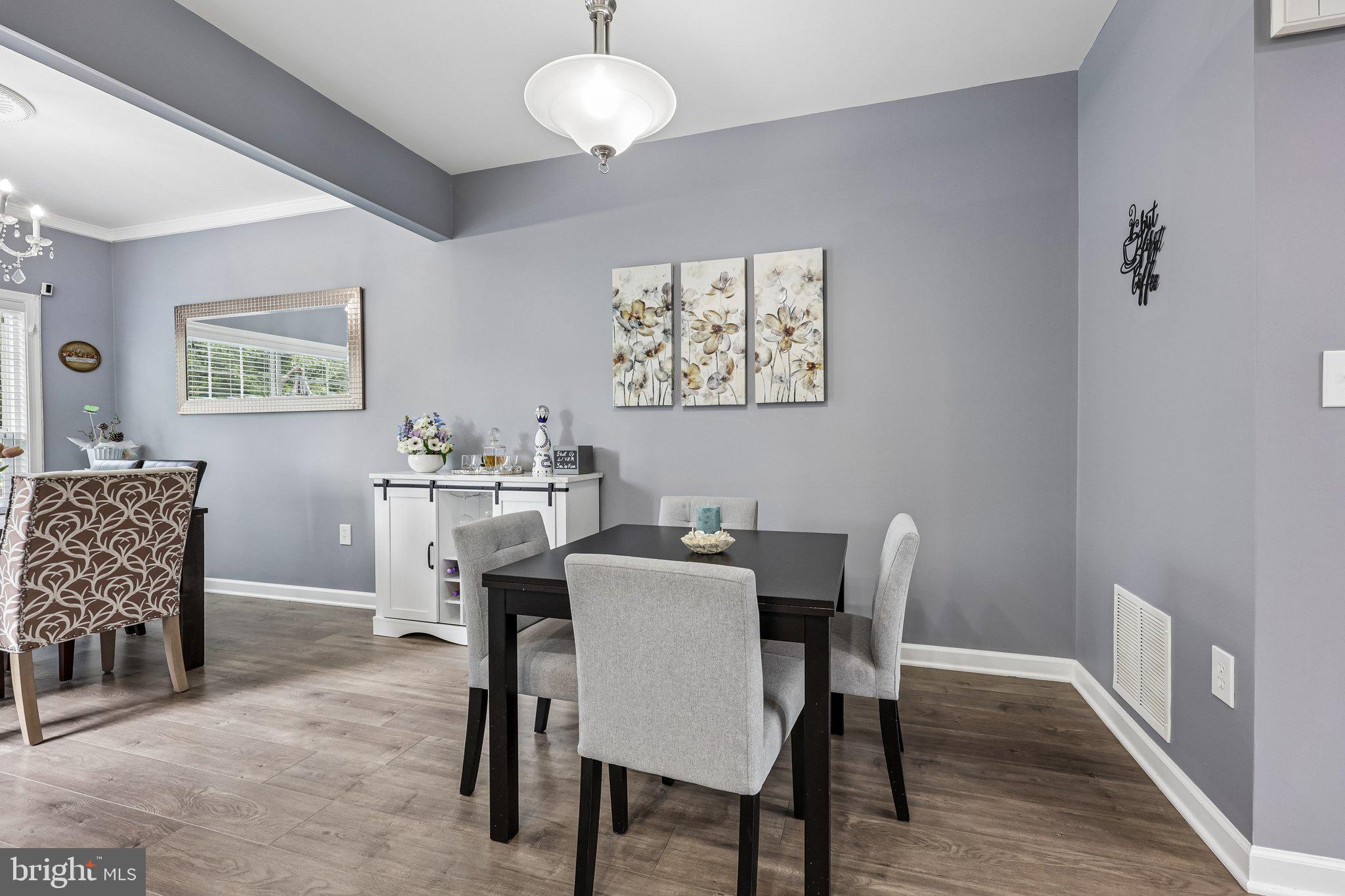 HAWKS VIEW GLEN - Residential