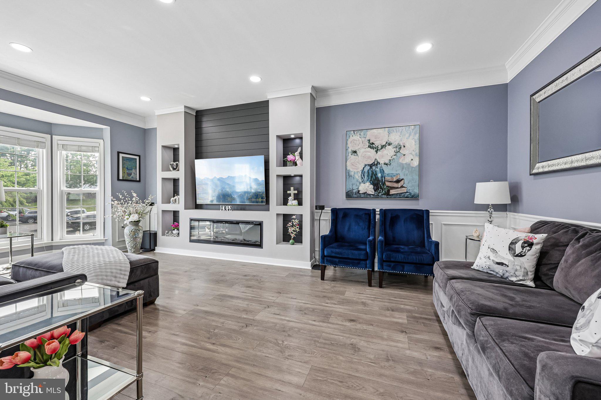 HAWKS VIEW GLEN - Residential