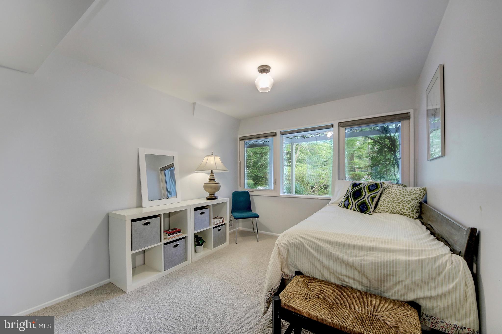 BANNOCKBURN ESTATES - Residential