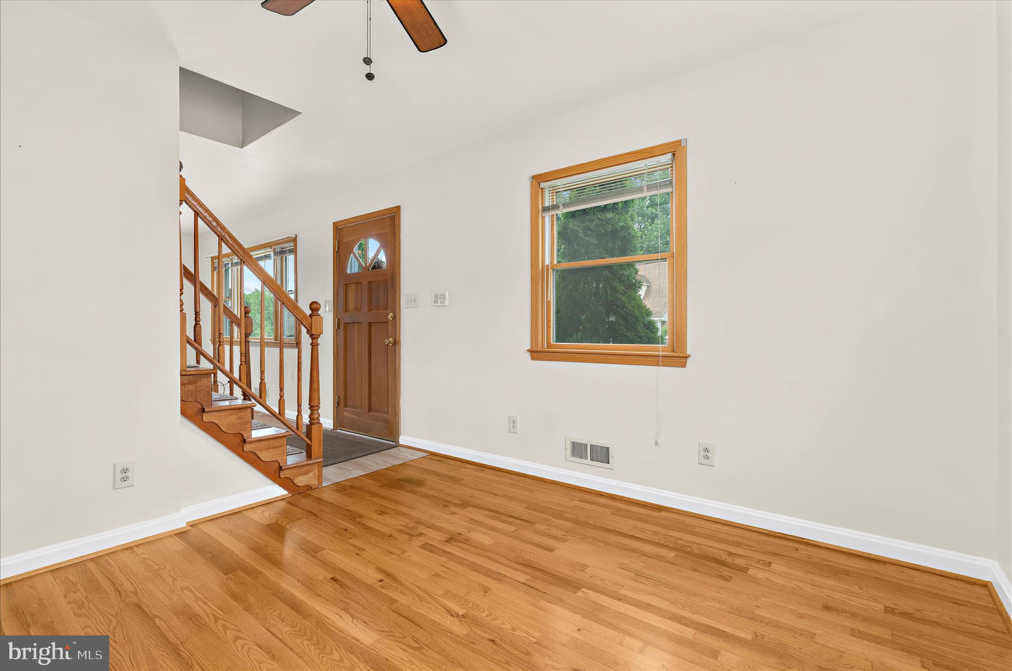 ROLAND TERRACE - Residential
