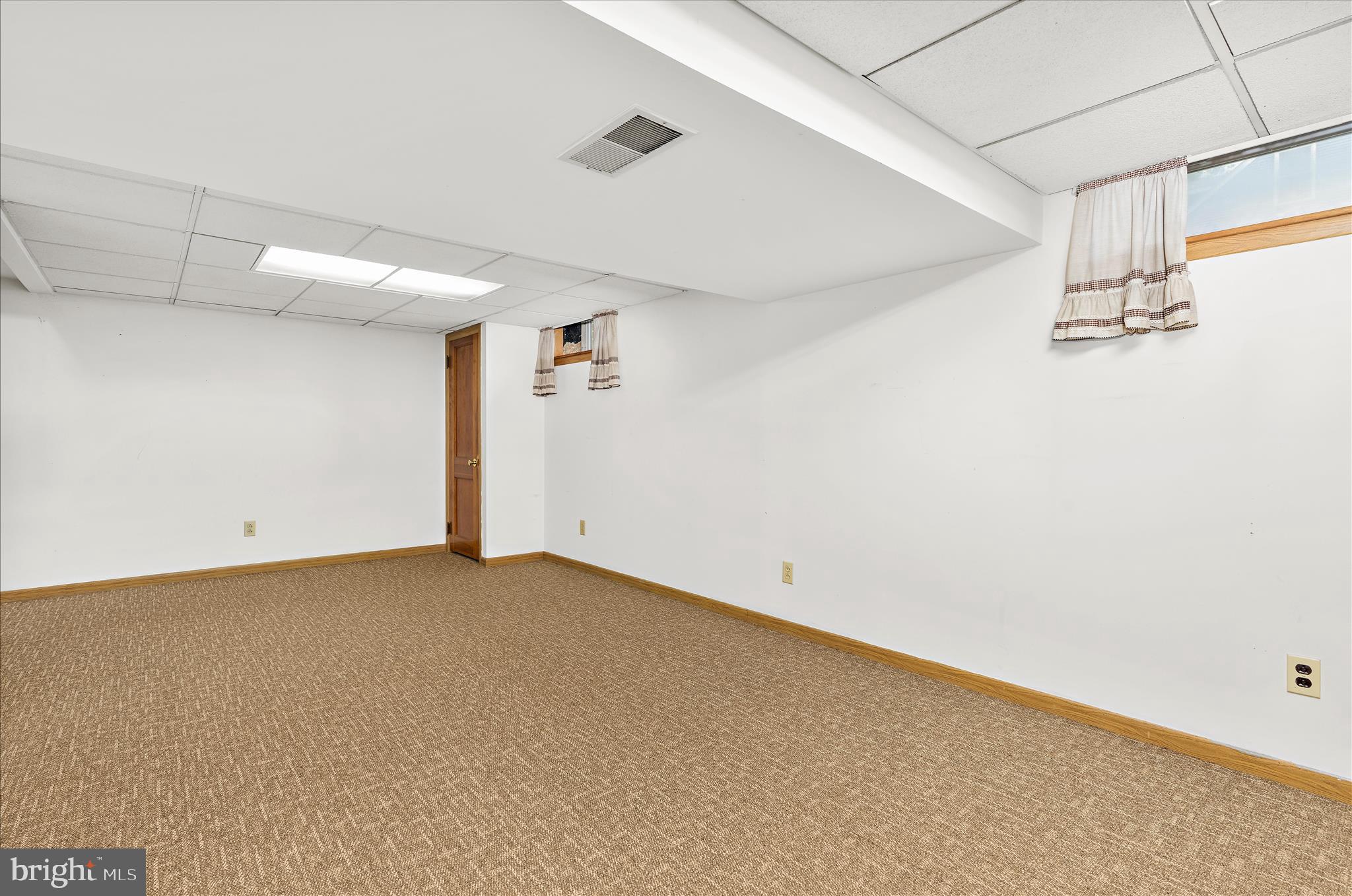 ROLAND TERRACE - Residential