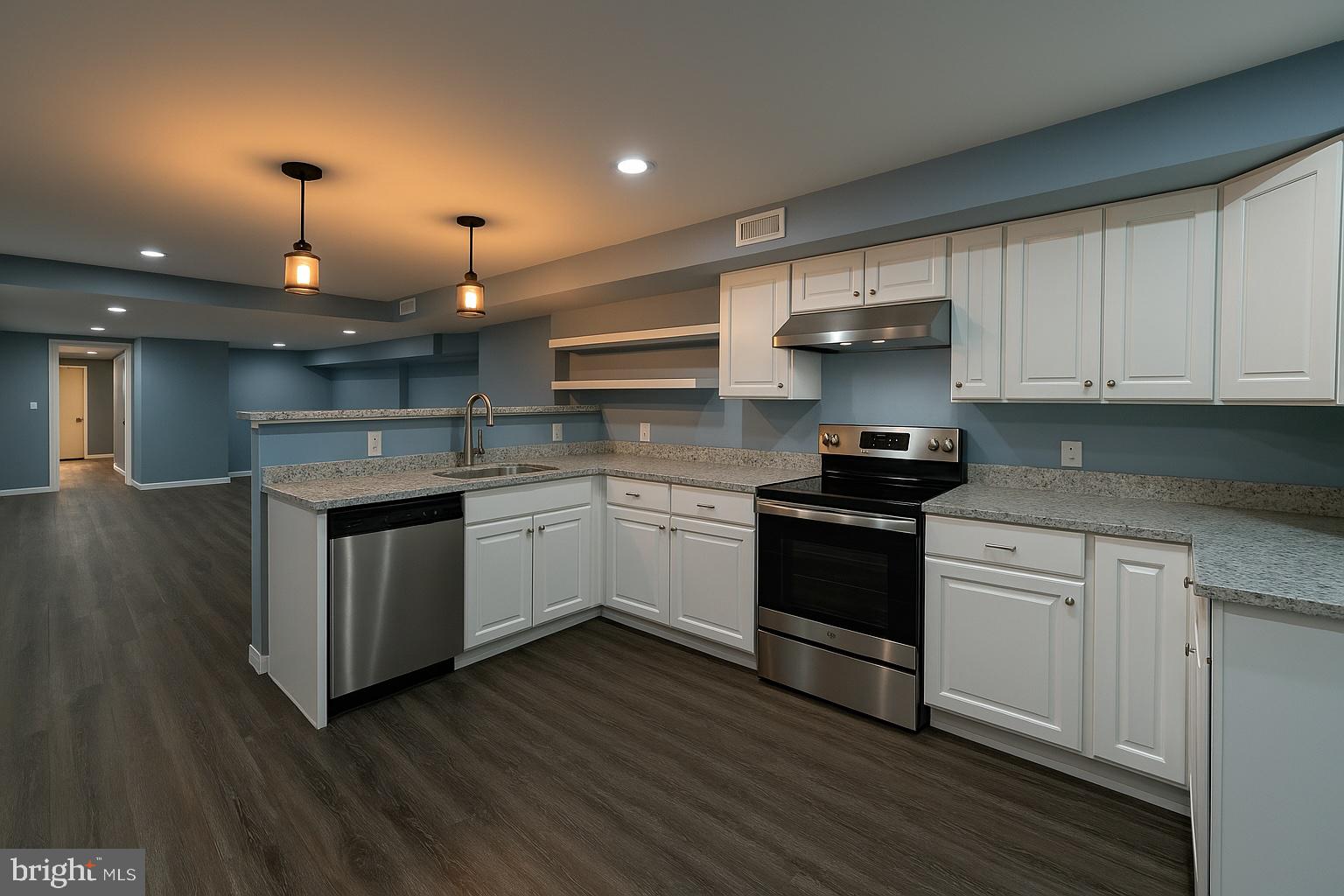 GERMANTOWN - Residential