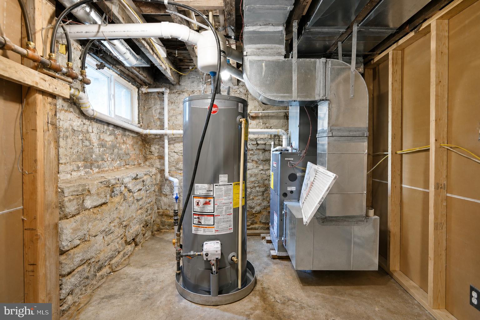 WEST BALTIMORE - Residential