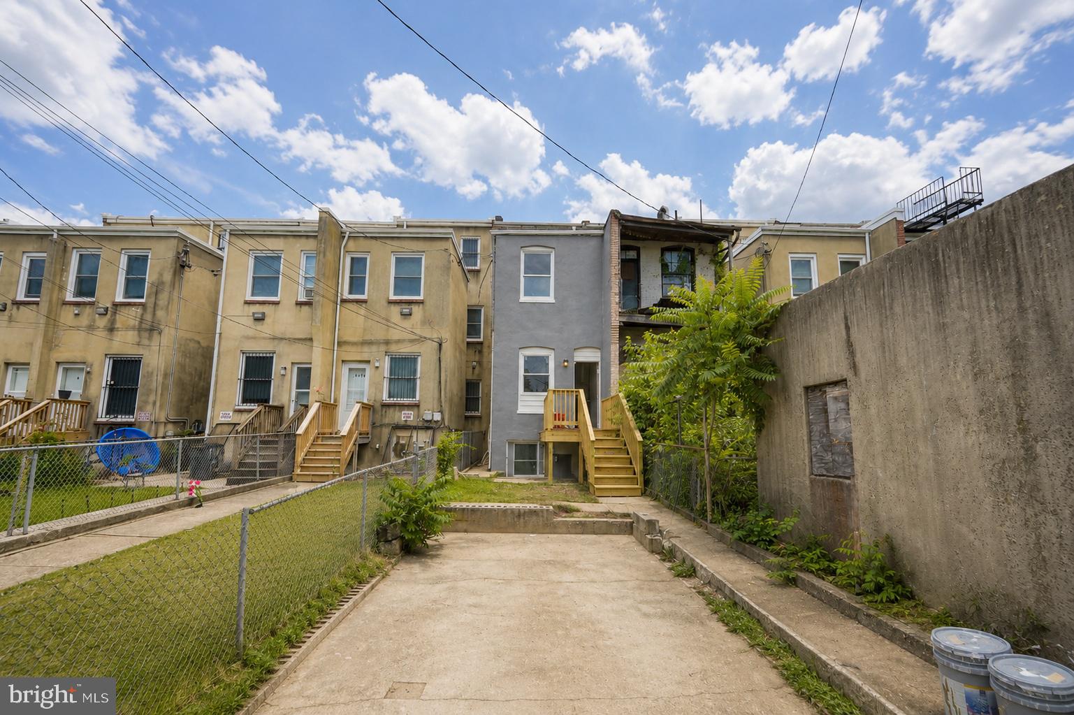 WEST BALTIMORE - Residential