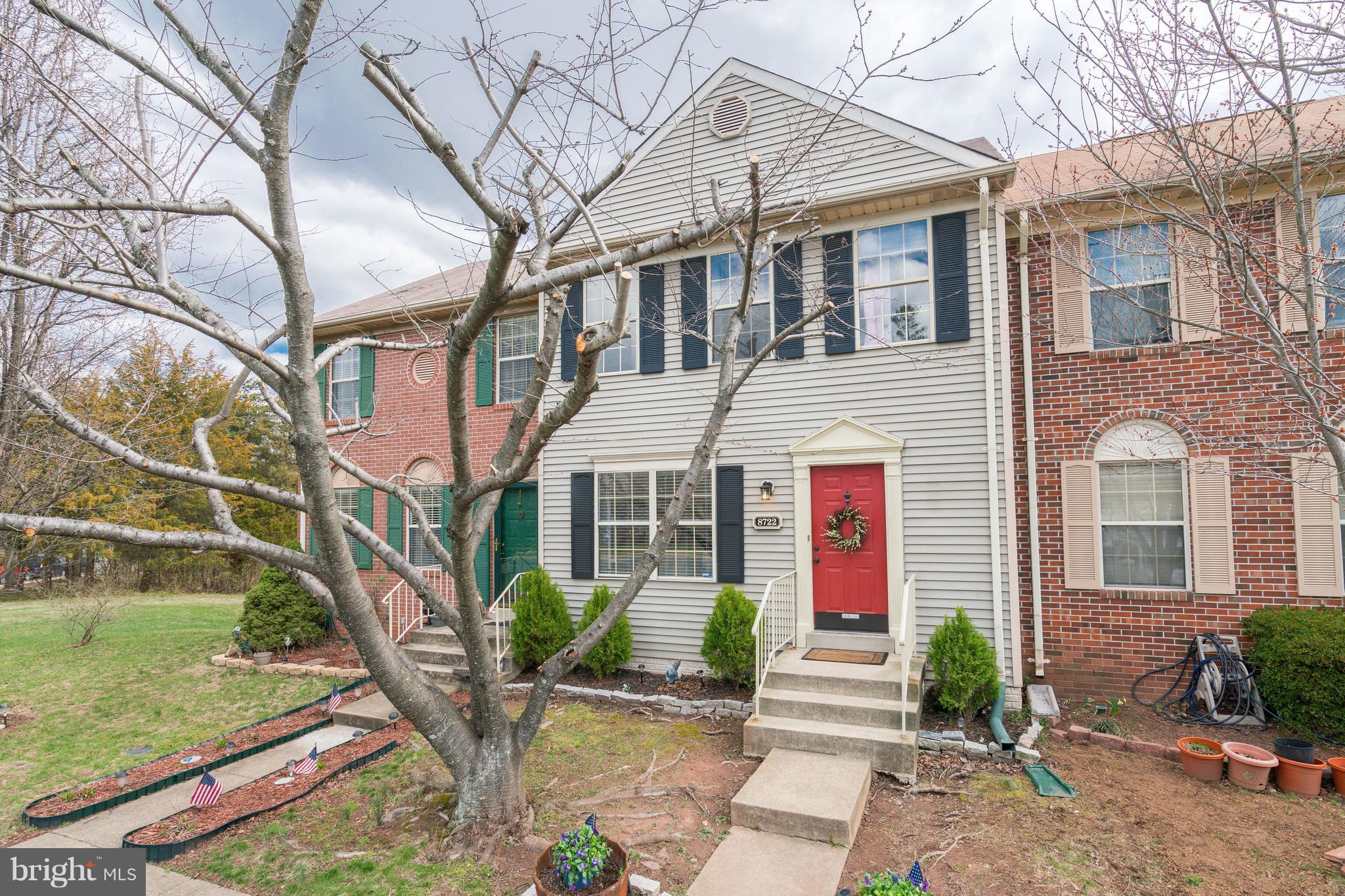 FANTASTIC 3 LEVEL, 3 BDR 2 FULL BTR 2 HALF BTR HOME THAT HAS BEEN WELL TAKEN CARE OF! HONEY STOP THE CAR YOUR HOME! FRESLY PAINTED, UPDATED KTC W/ NEW GRANITE COUNTER TOPS, TILE BACK SPLASH, SS APPL. HRDW FL THROUGH OUT THE MAIN LEVEL. FF LL WALK OUT BASEMENT W/STORAGE & LAUNDRY. HVAC 2013,HDWF 2016,DOORS 2017,APPL 2013,TILE FLS IN BATHROOM 2018, NEW ATTIC STAIRS, SHED 2017.